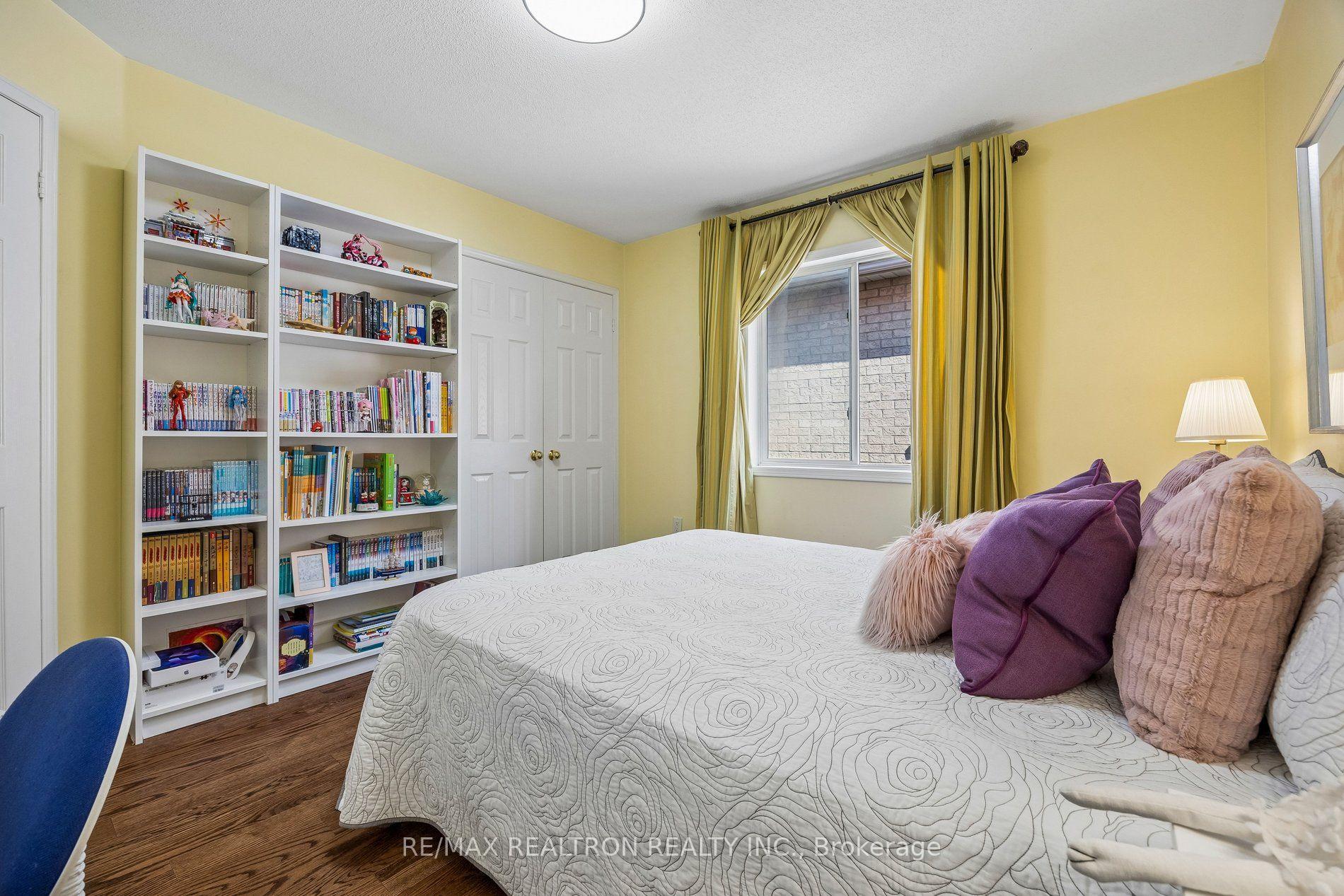 Photo 47 of 9 Kimono Crescent, Richmond Hill, Rouge Woods — HOMEH