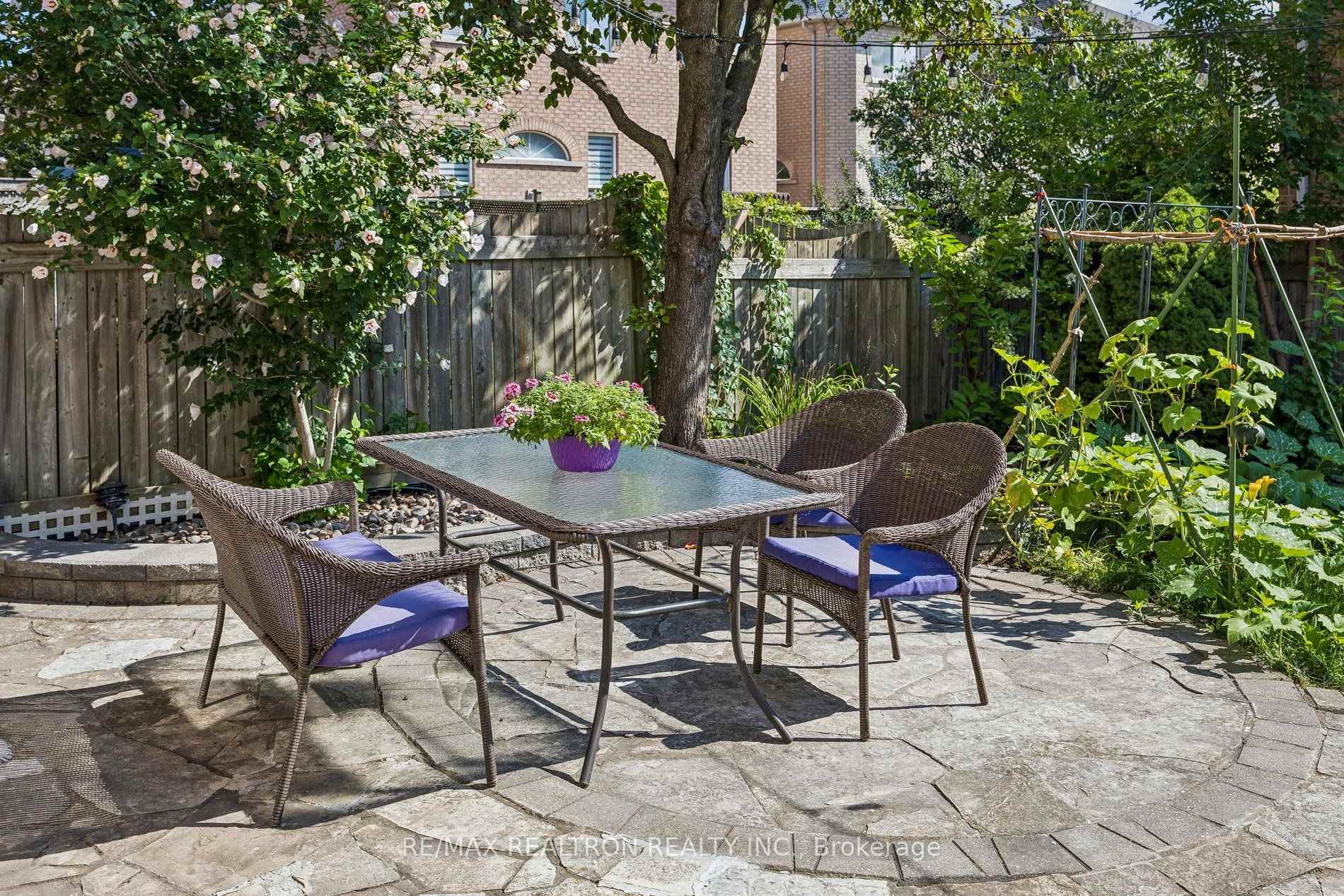 Photo 67 of 9 Kimono Crescent, Richmond Hill, Rouge Woods — HOMEH