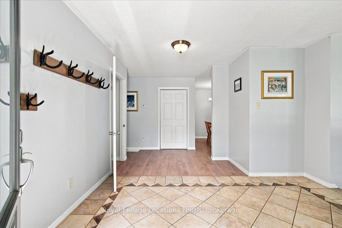 Photo 8 of 6 Royal Beech Drive, Wasaga Beach — HOMEH