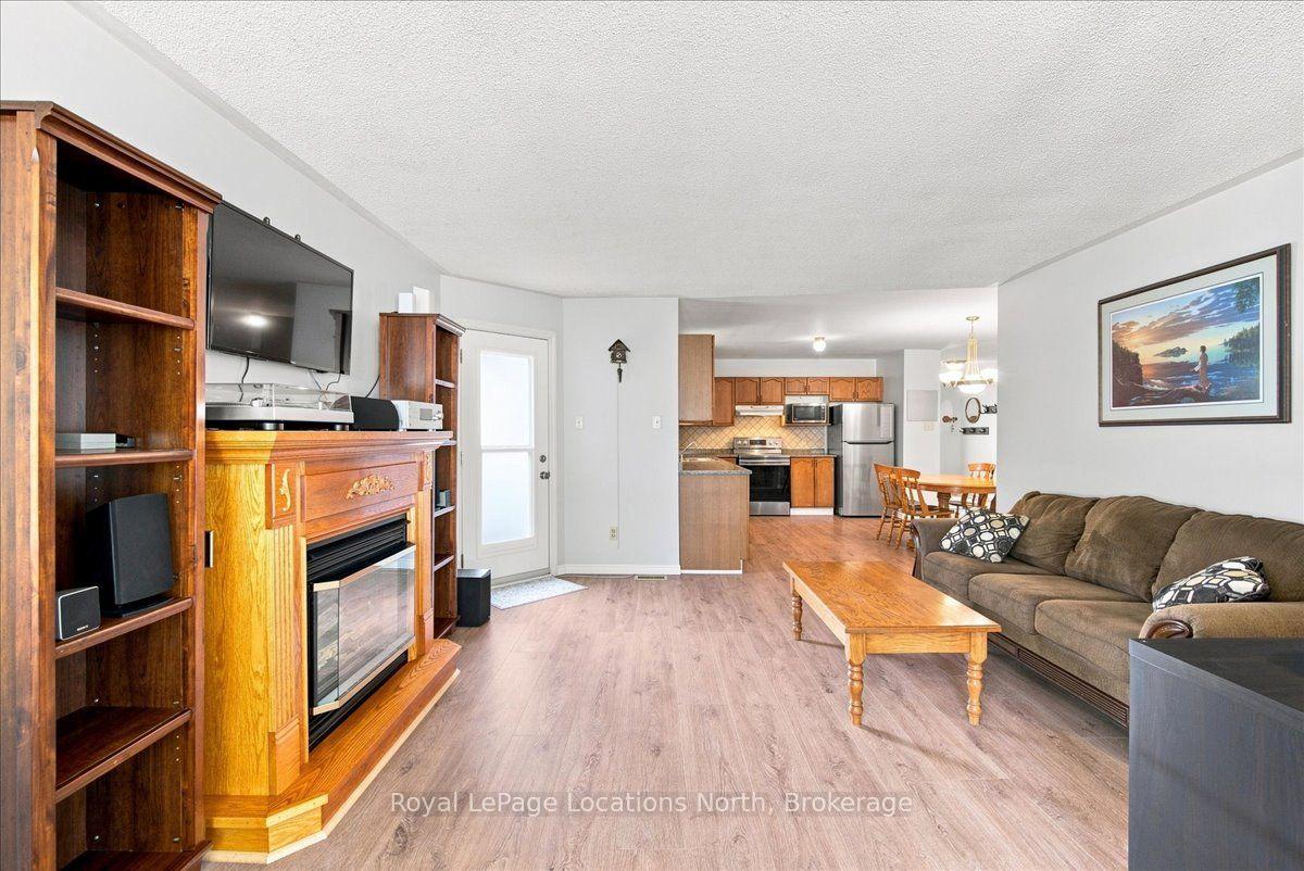 Photo 14 of 6 Royal Beech Drive, Wasaga Beach — HOMEH