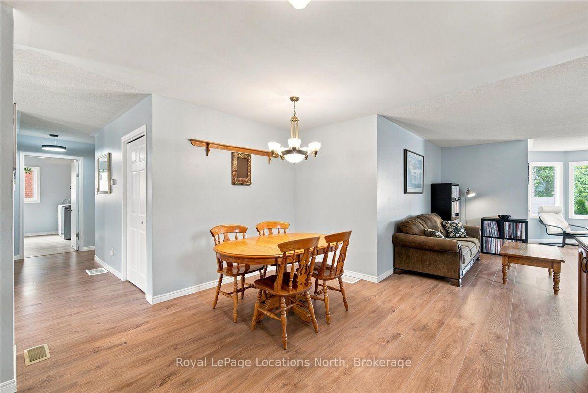 Photo 16 of 6 Royal Beech Drive, Wasaga Beach — HOMEH