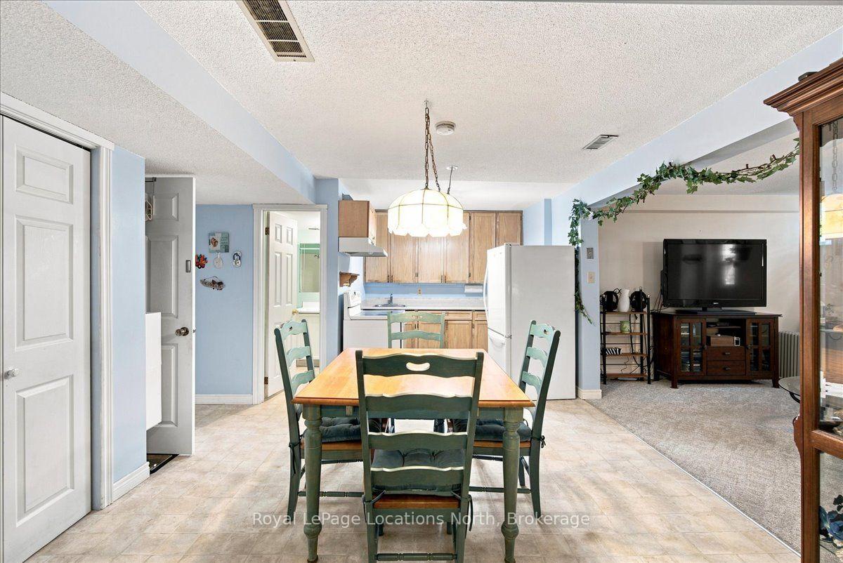 Photo 26 of 6 Royal Beech Drive, Wasaga Beach — HOMEH
