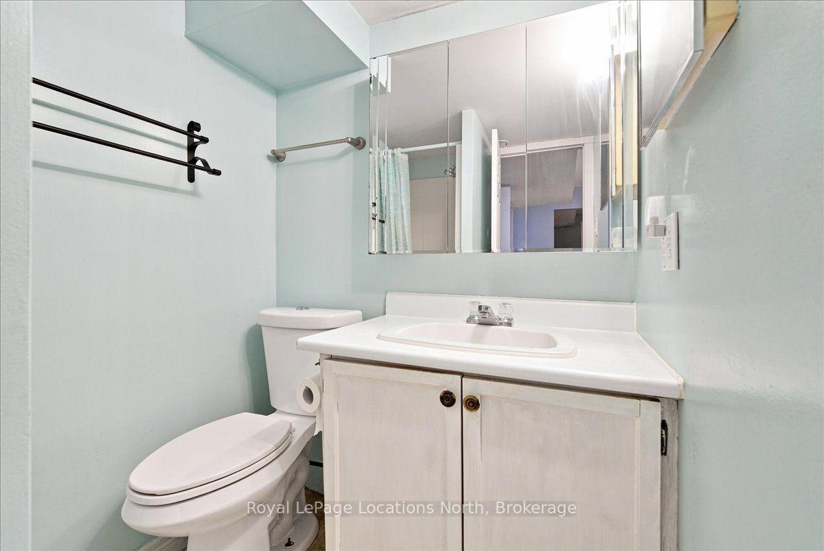 Photo 31 of 6 Royal Beech Drive, Wasaga Beach — HOMEH