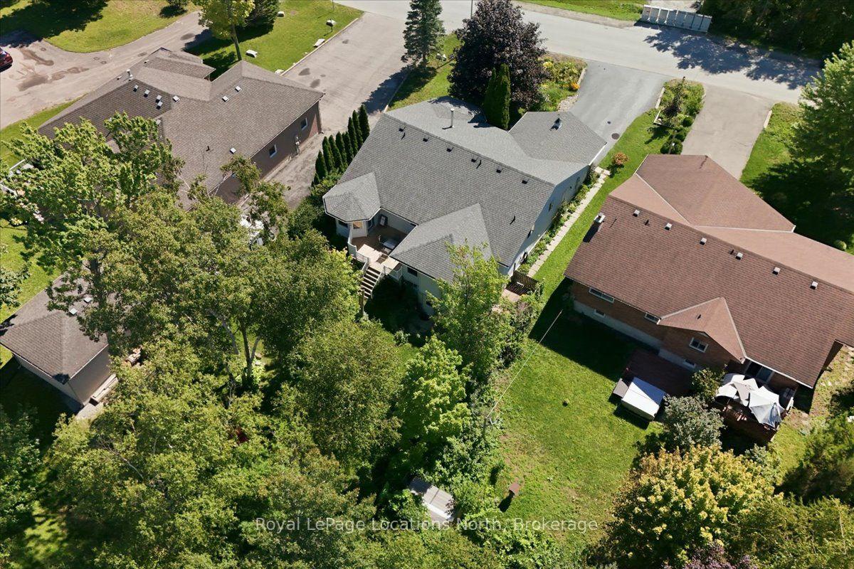 Photo 38 of 6 Royal Beech Drive, Wasaga Beach — HOMEH