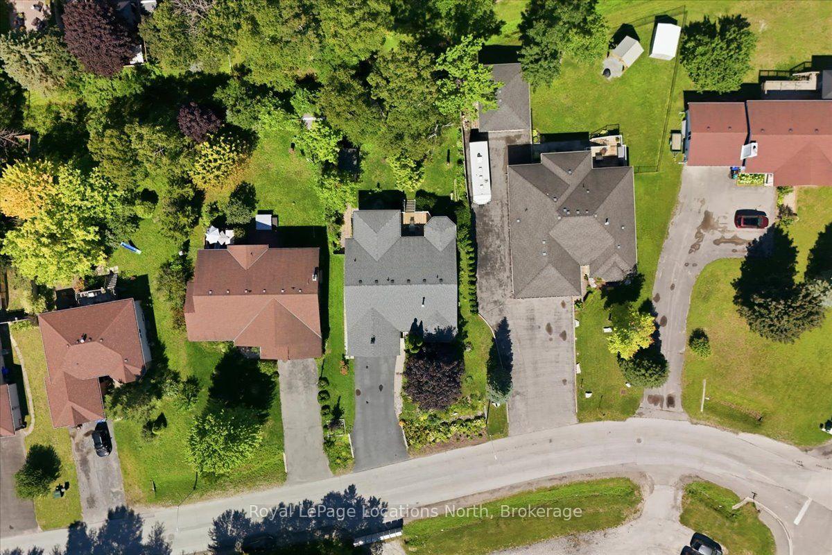 Photo 40 of 6 Royal Beech Drive, Wasaga Beach — HOMEH