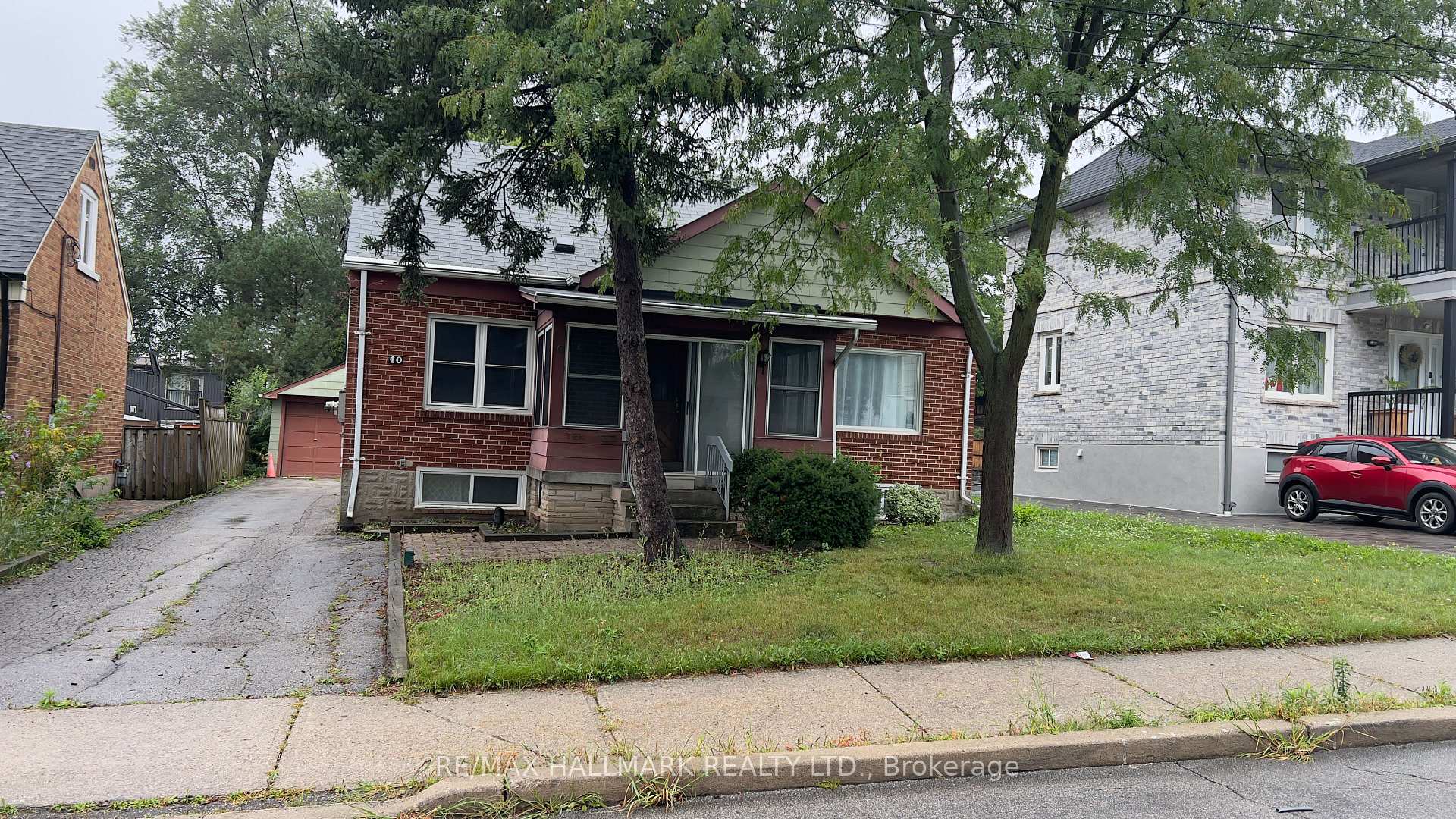 Photo 27 of 10 Adele Avenue, North York, Downsview-Roding-CFB — HOMEH