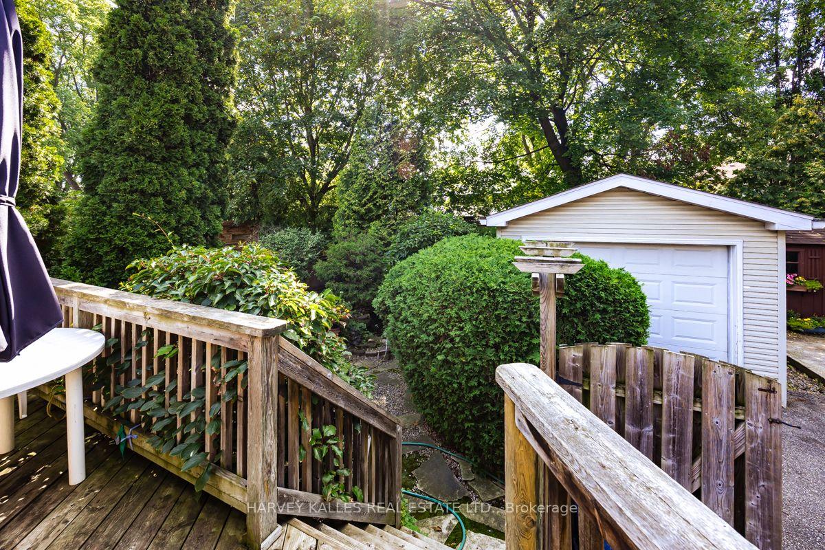 Photo 5 of 109 Old Orchard Grove, Toronto, Lawrence Park North — HOMEH