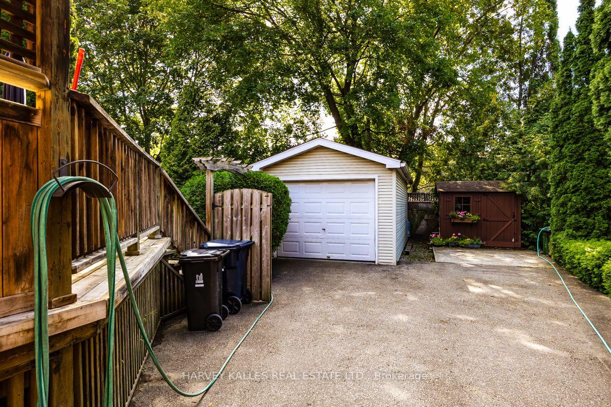Photo 7 of 109 Old Orchard Grove, Toronto, Lawrence Park North — HOMEH