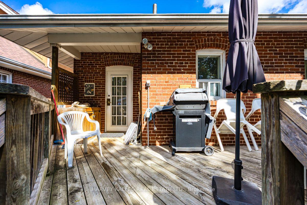 Photo 15 of 109 Old Orchard Grove, Toronto, Lawrence Park North — HOMEH
