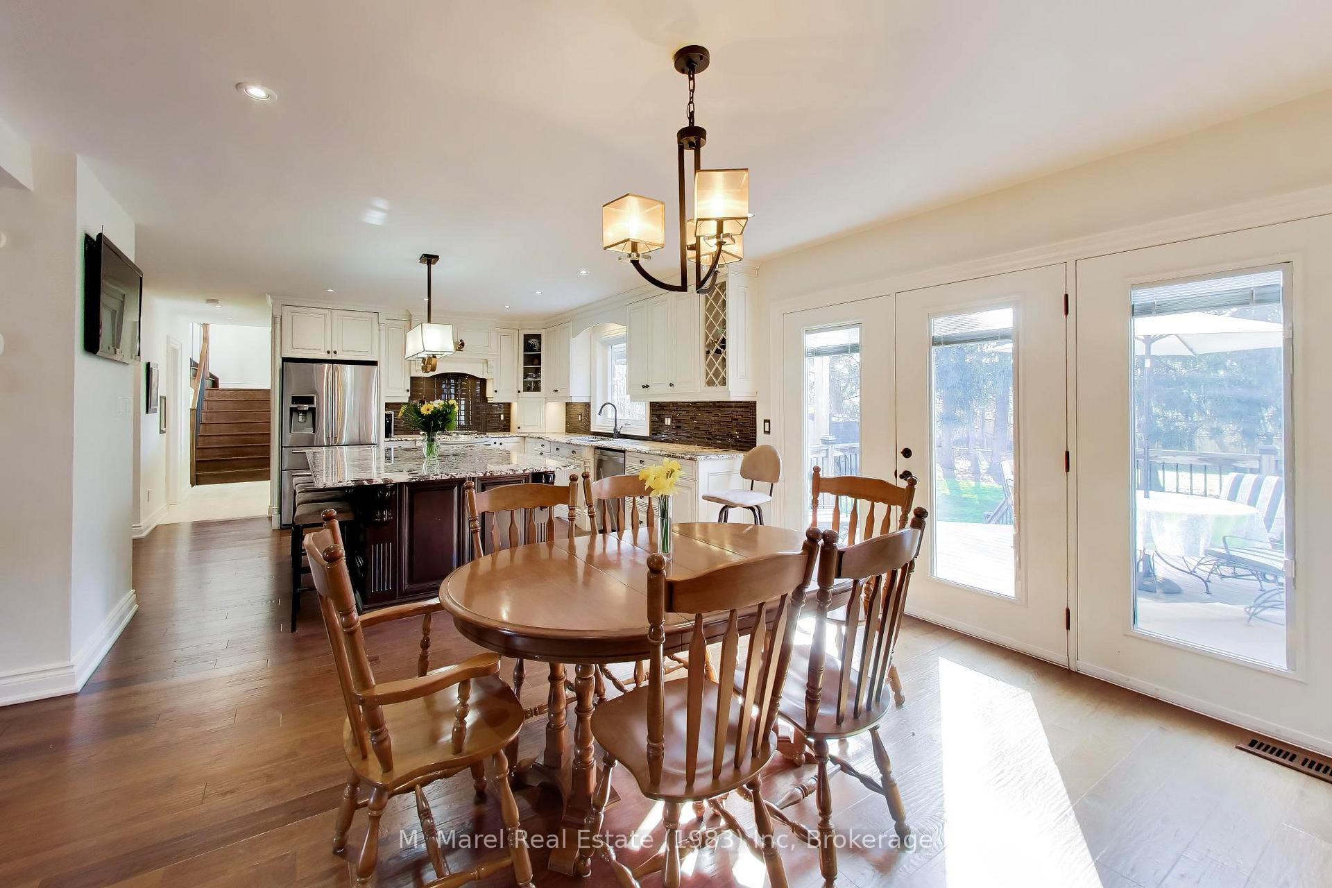 Photo 13 of 73 Lake Avenue Drive, Hamilton, Stoney Creek — HOMEH