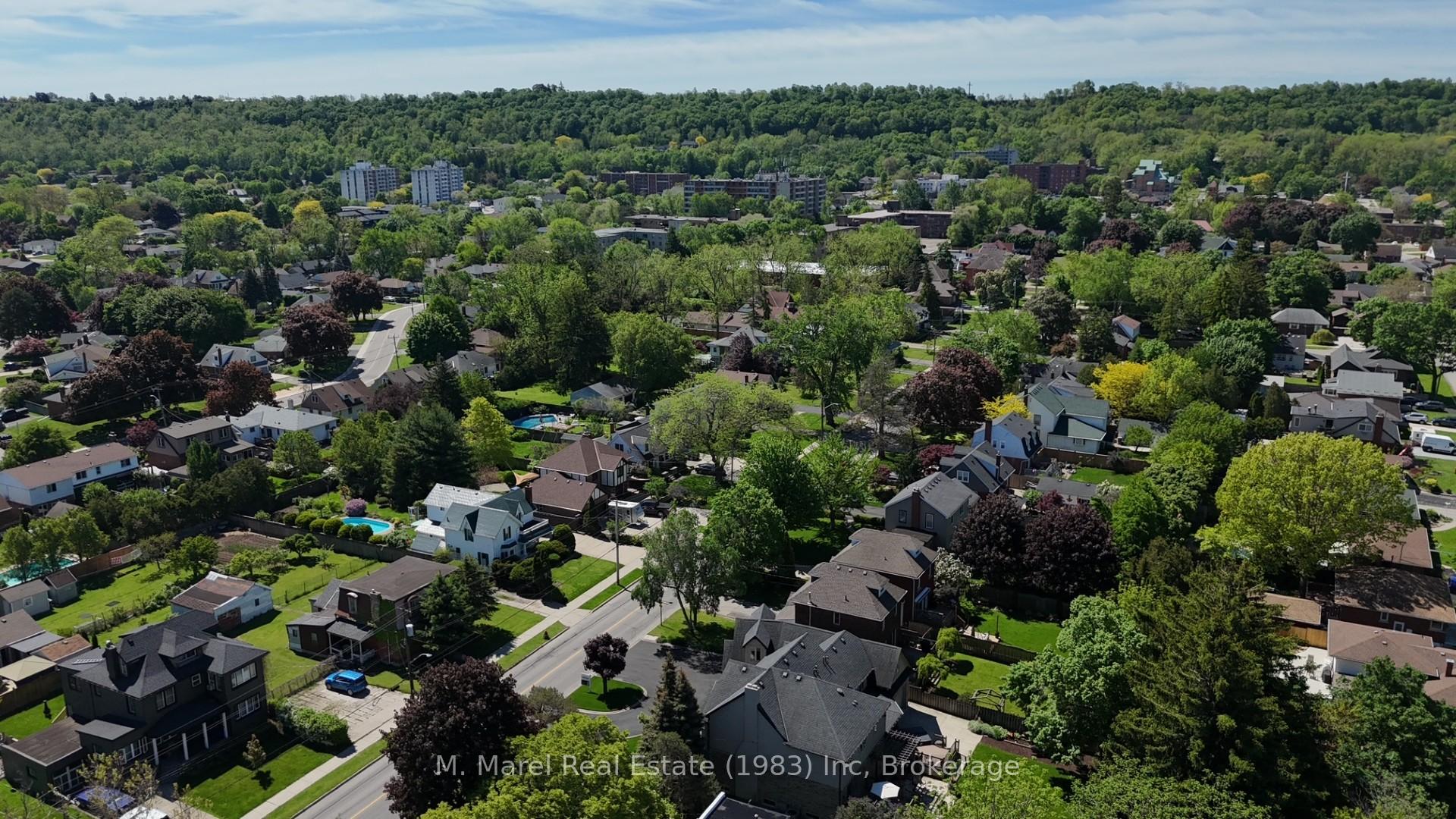 Photo 46 of 73 Lake Avenue Drive, Hamilton, Stoney Creek — HOMEH