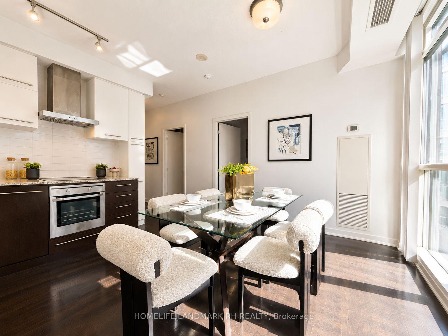 Photo 8 of Unit 601, 770 Bay Street, Toronto, Bay Street Corridor — HOMEH