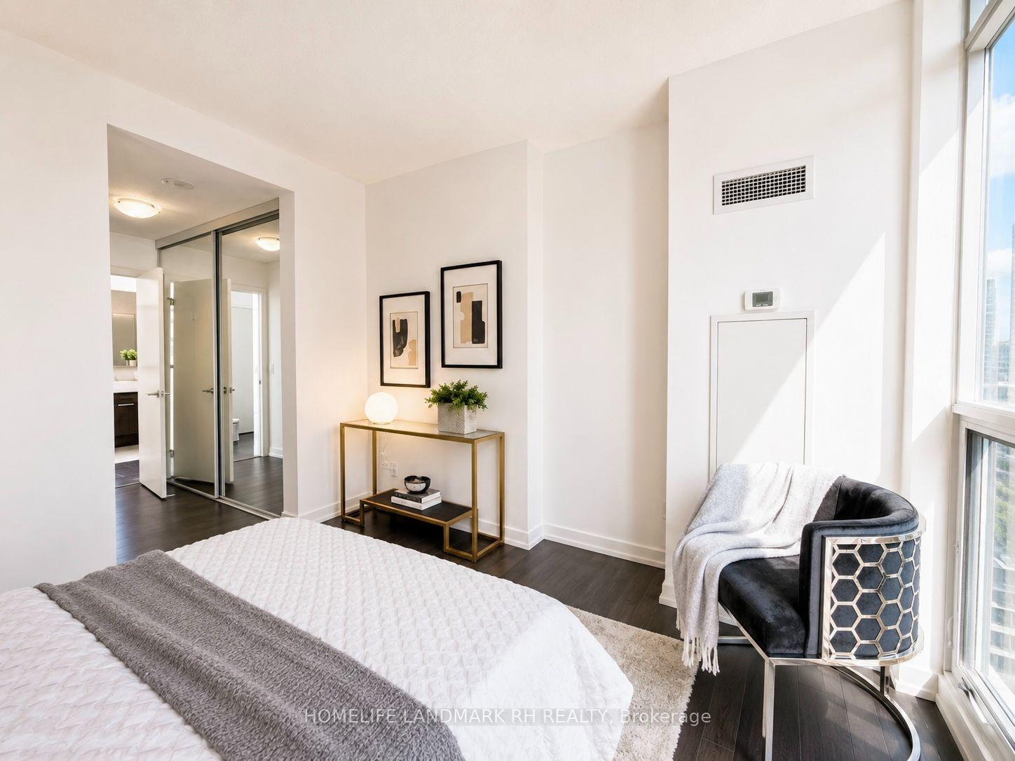 Photo 16 of Unit 601, 770 Bay Street, Toronto, Bay Street Corridor — HOMEH