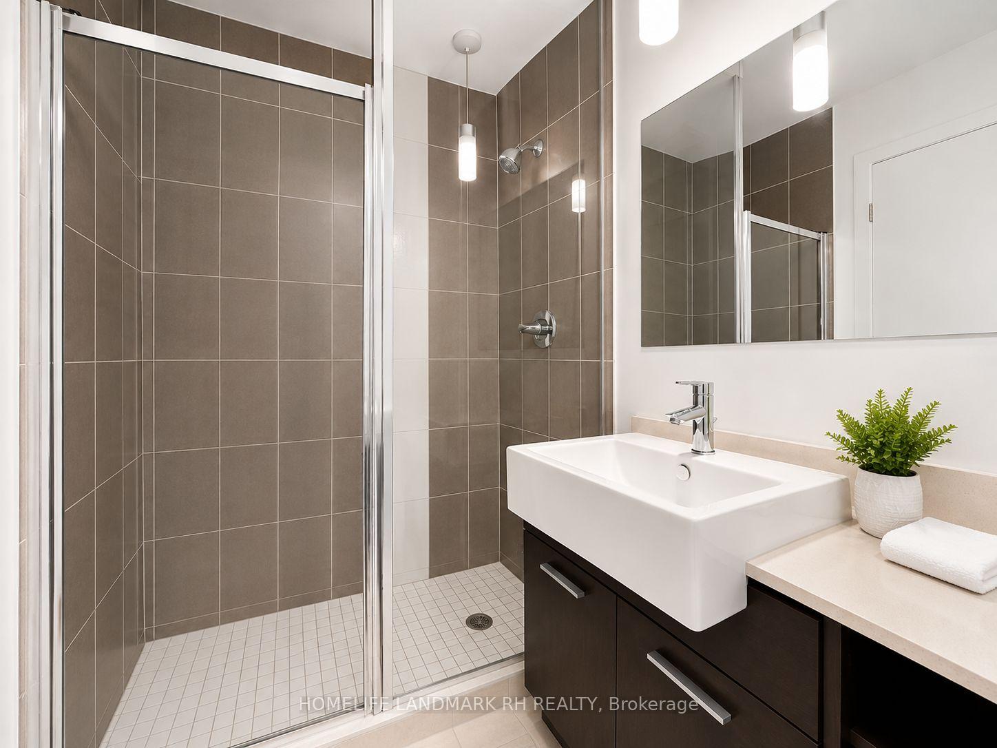 Photo 15 of Unit 601, 770 Bay Street, Toronto, Bay Street Corridor — HOMEH