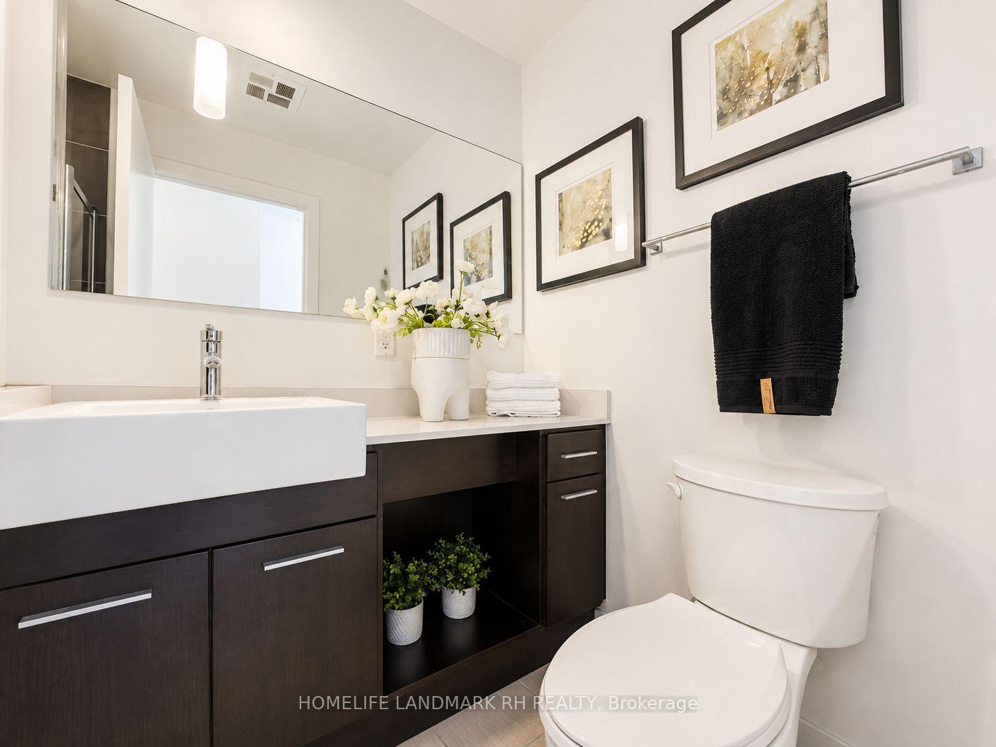 Photo 17 of Unit 601, 770 Bay Street, Toronto, Bay Street Corridor — HOMEH