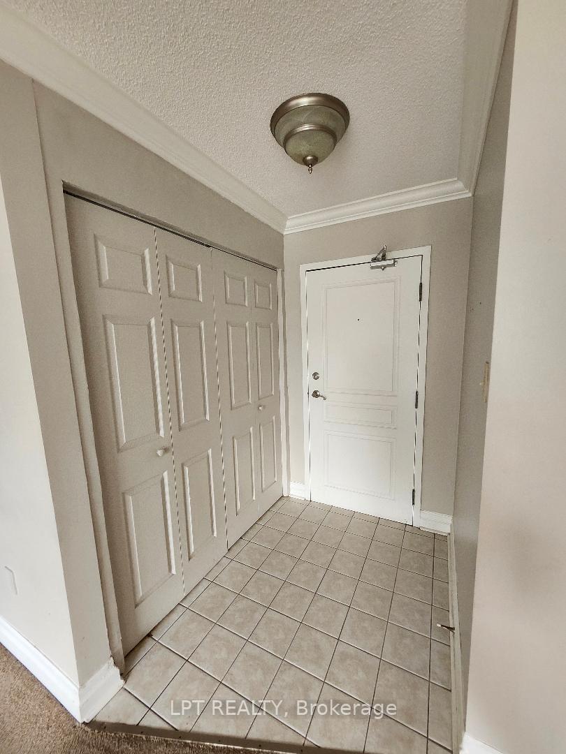 Photo 5 of Unit 4, 1265 Bentley Drive, London, East D — HOMEH