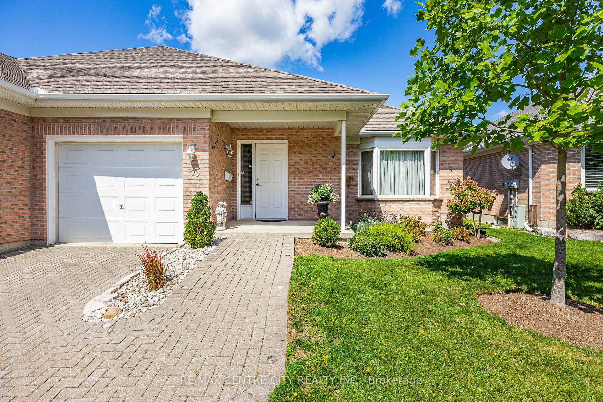 Photo of 33 Ilderbrook Circle
