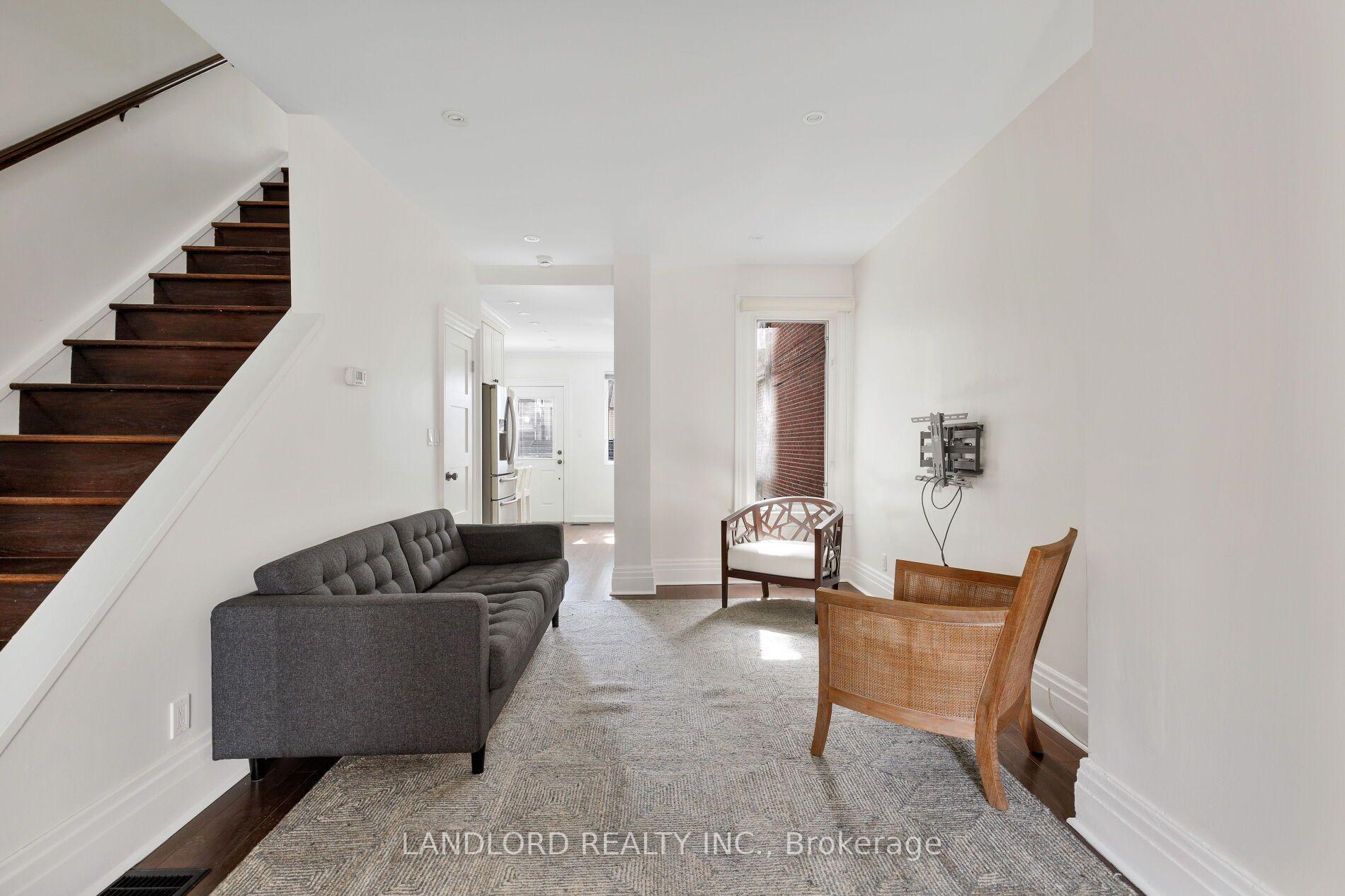 Photo 7 of 107A Scollard Street, Toronto, The Annex — HOMEH