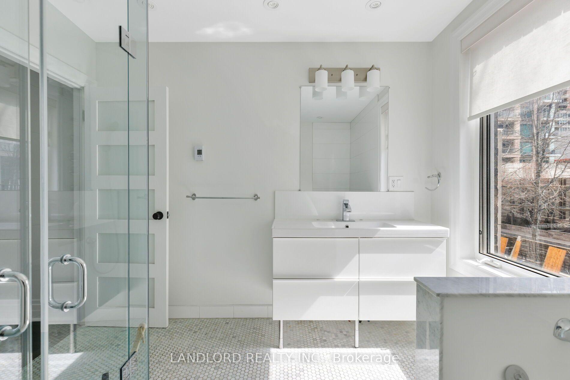 Photo 27 of 107A Scollard Street, Toronto, The Annex — HOMEH