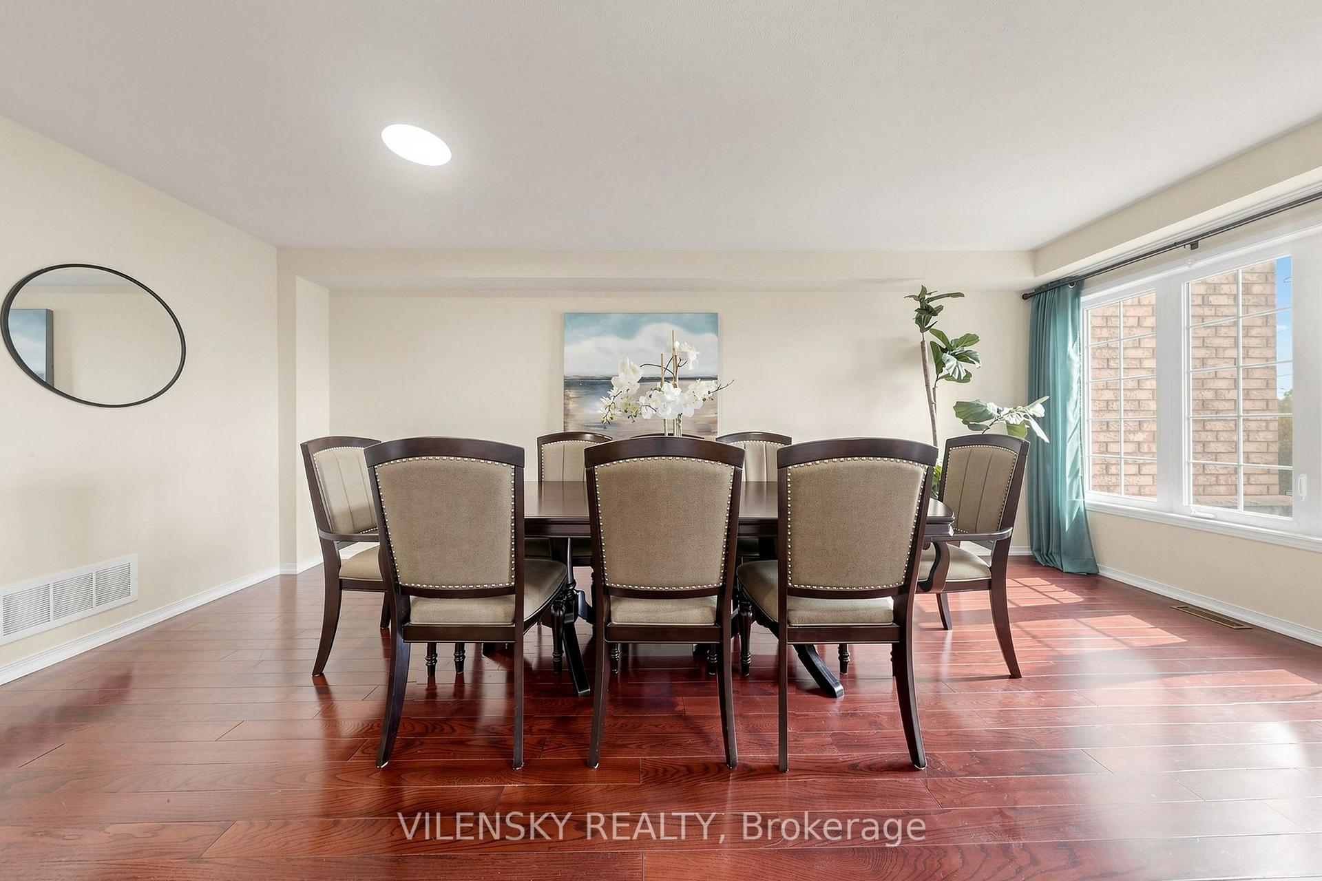 Photo 9 of 46 Westcliffe Crescent, Richmond Hill, Jefferson — HOMEH