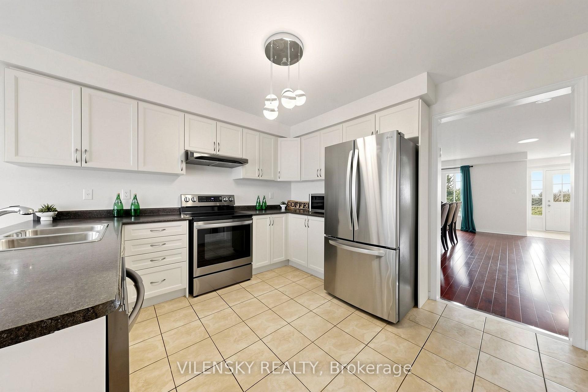 Photo 12 of 46 Westcliffe Crescent, Richmond Hill, Jefferson — HOMEH