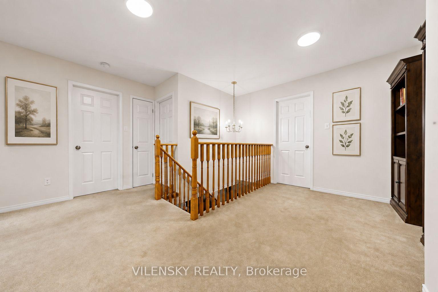 Photo 19 of 46 Westcliffe Crescent, Richmond Hill, Jefferson — HOMEH