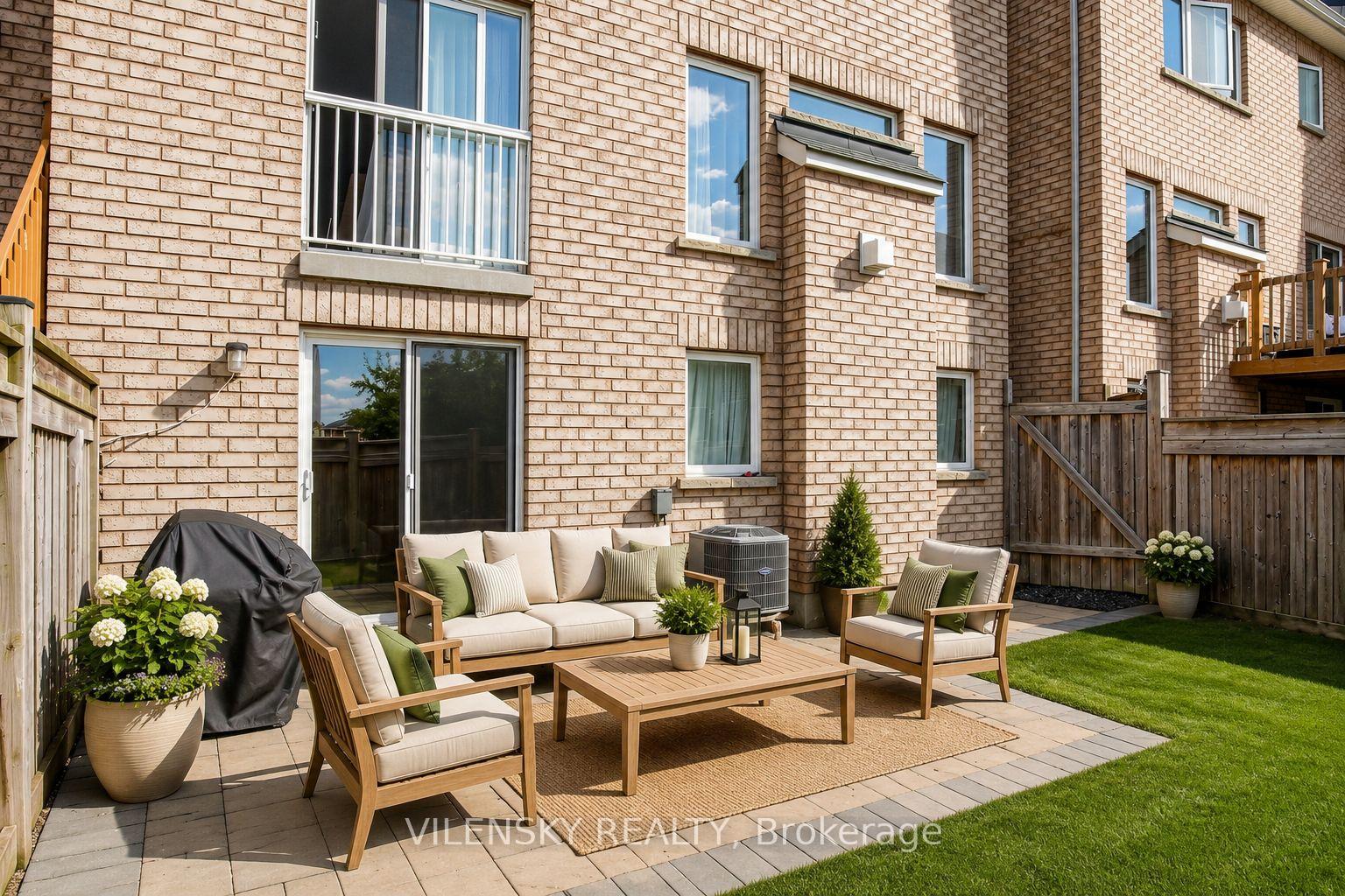 Photo 39 of 46 Westcliffe Crescent, Richmond Hill, Jefferson — HOMEH