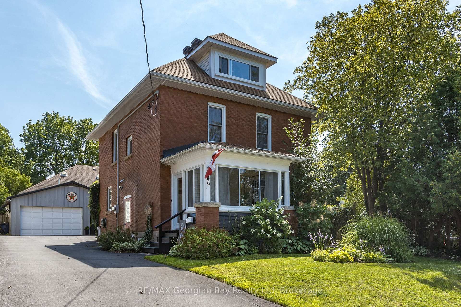 Photo of 449 Elizabeth Street
