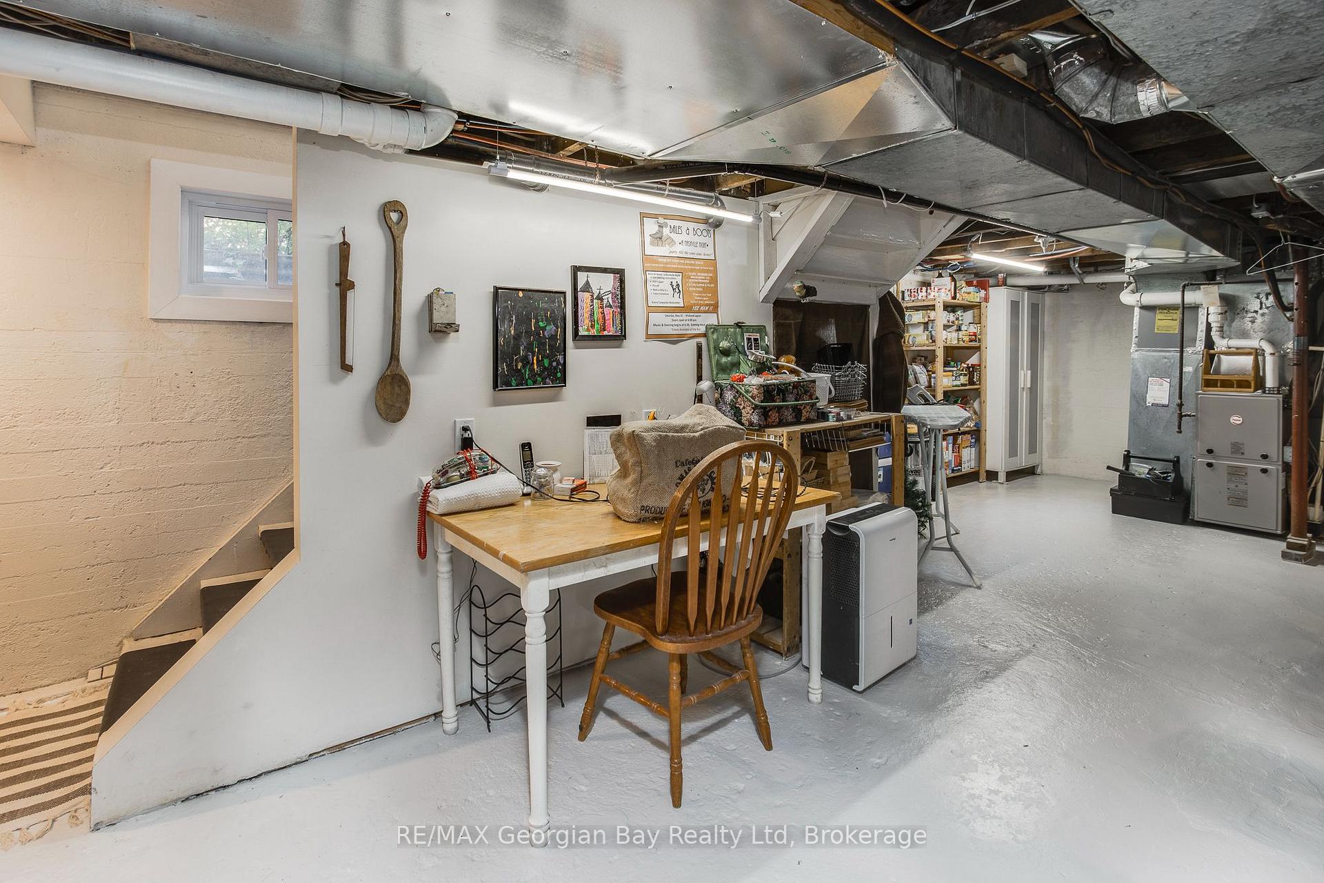 Photo 25 of 449 Elizabeth Street, Midland — HOMEH