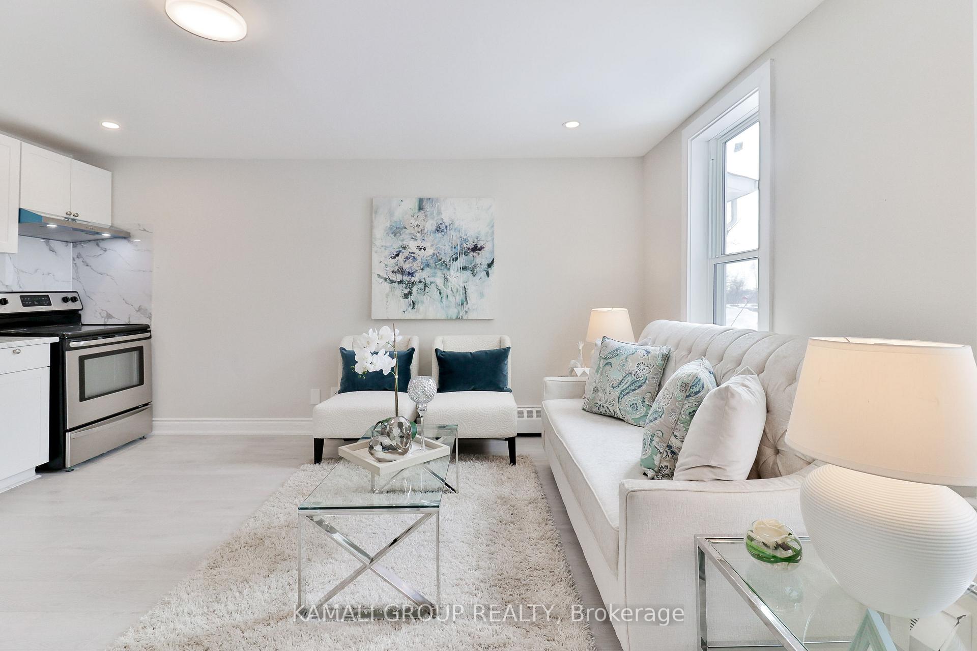 Photo 2 of Unit UNIT 1, 81 McMillan Drive, Oshawa, O'Neill — HOMEH