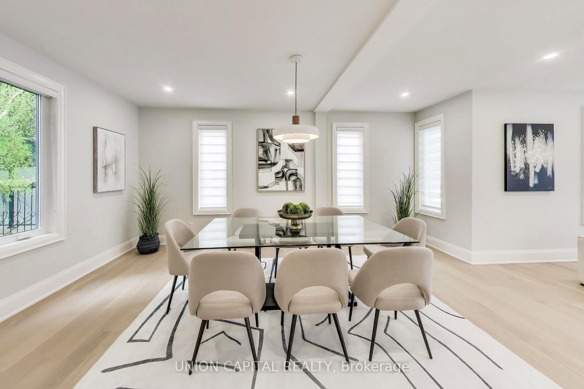 Photo 8 of 58 Forsyth Avenue N, Hamilton, Westdale — HOMEH