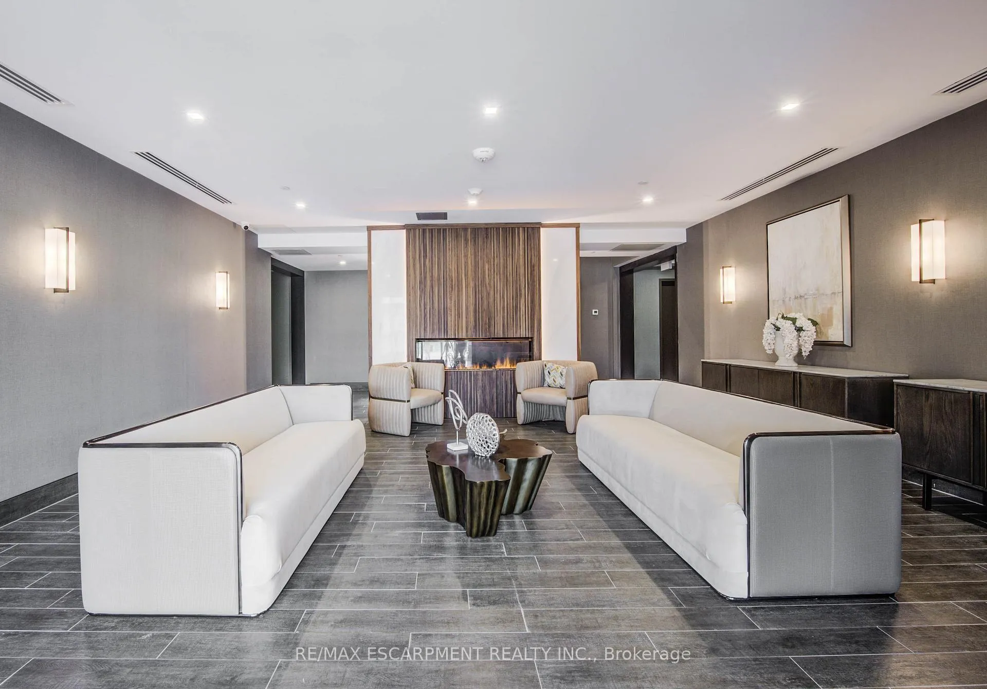 Photo 6 of Unit 1108, 470 Dundas Street E, Hamilton, Waterdown — HOMEH