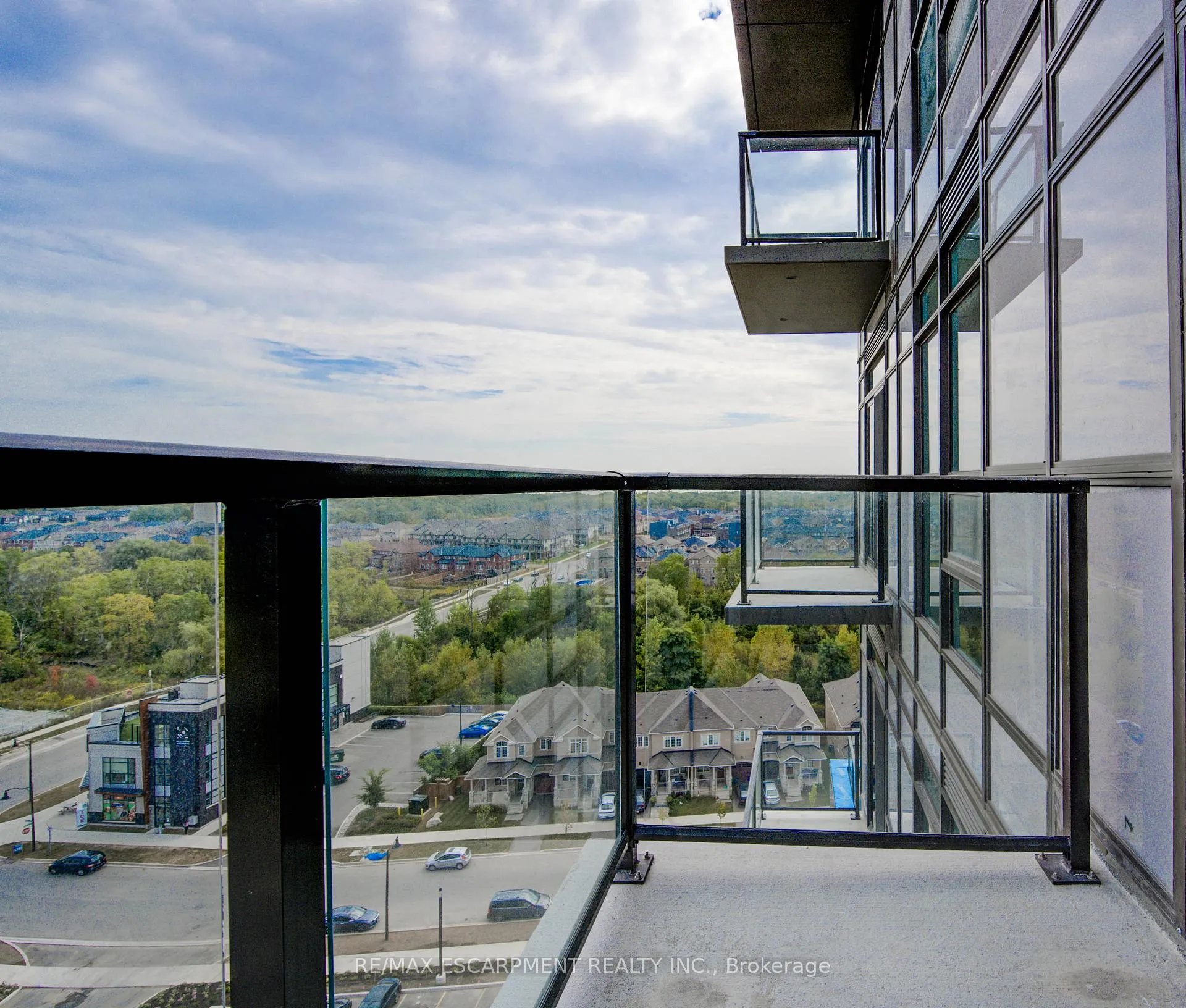 Photo 23 of Unit 1108, 470 Dundas Street E, Hamilton, Waterdown — HOMEH