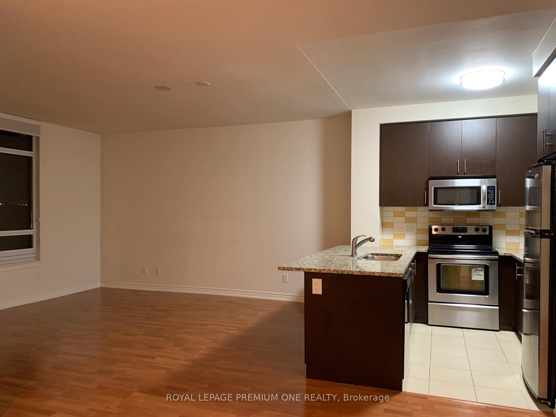 Photo 9 of Unit 601, 9245 Jane Street, Vaughan, Maple — HOMEH
