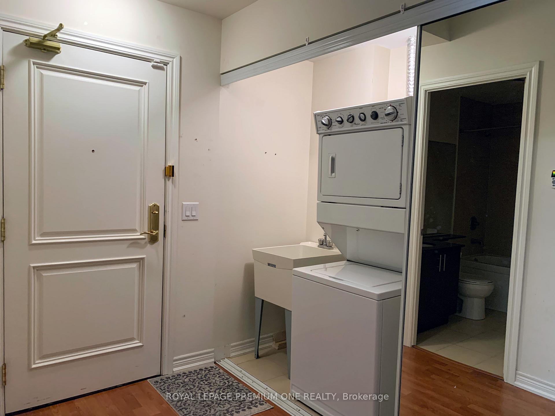 Photo 10 of Unit 601, 9245 Jane Street, Vaughan, Maple — HOMEH