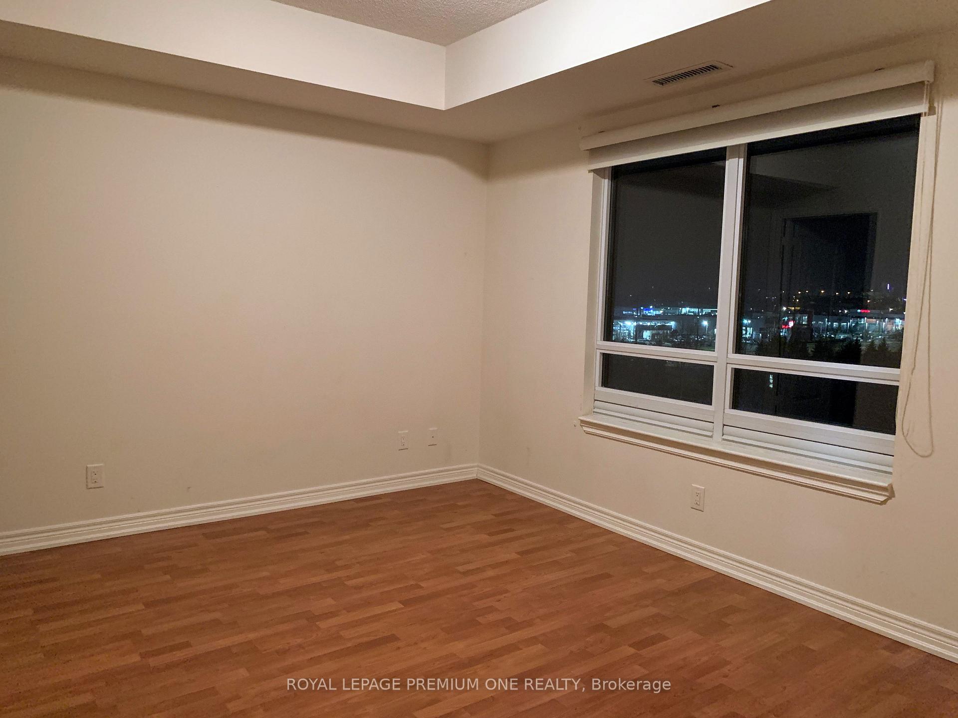 Photo 11 of Unit 601, 9245 Jane Street, Vaughan, Maple — HOMEH