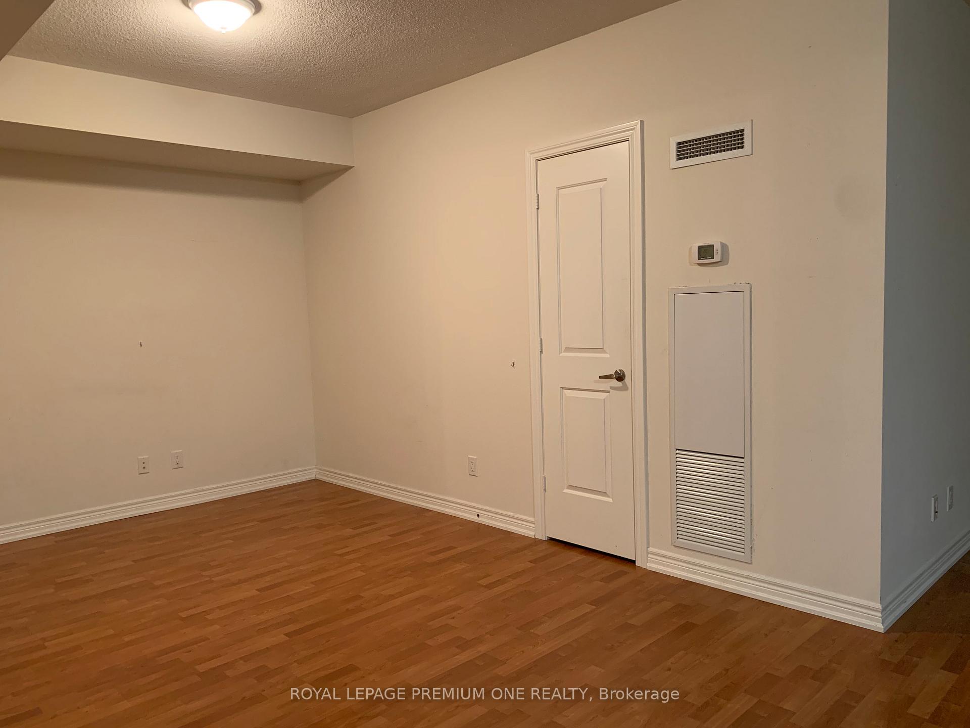 Photo 13 of Unit 601, 9245 Jane Street, Vaughan, Maple — HOMEH
