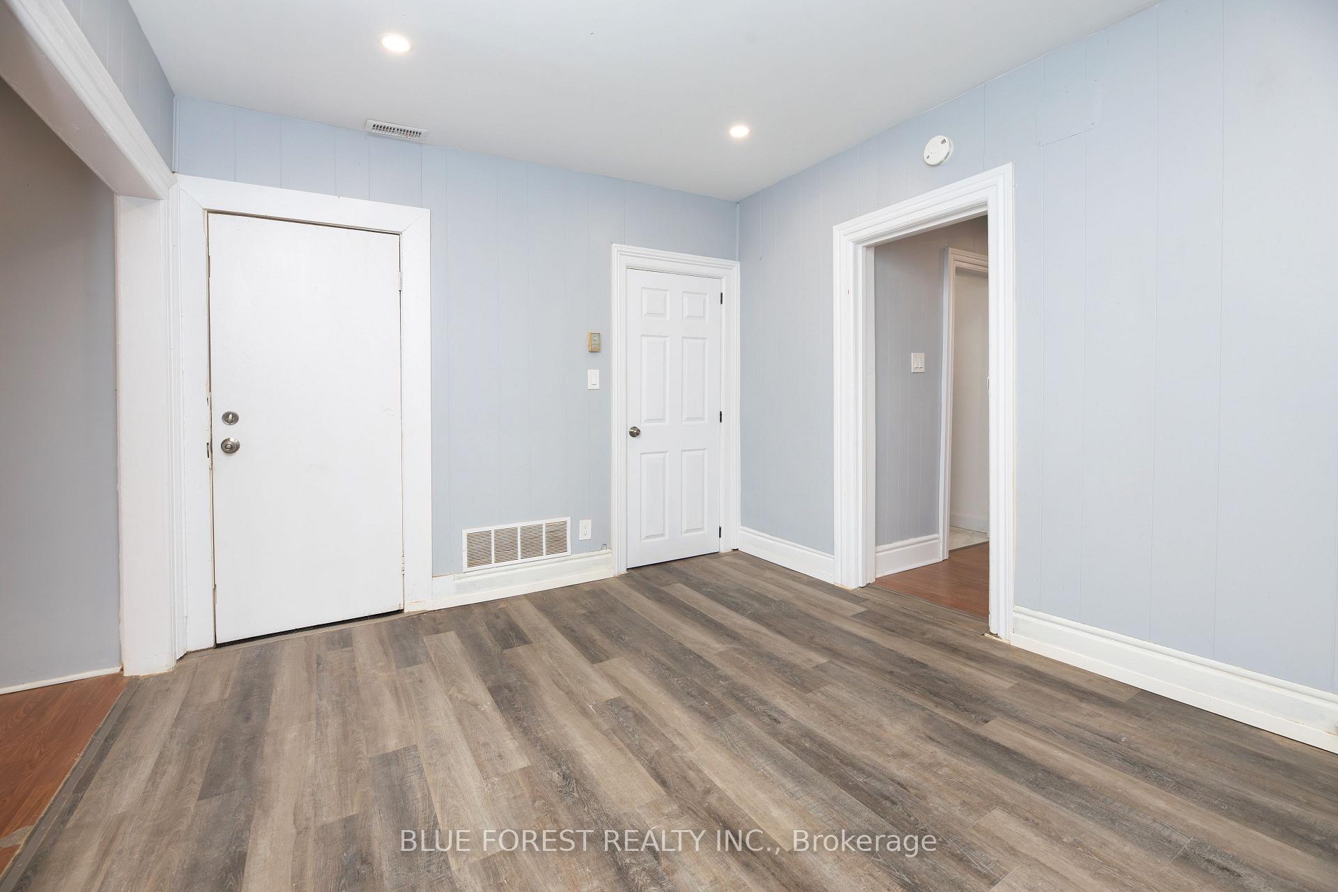 Photo 8 of 128 West Street, Chatham-Kent, Chatham — HOMEH