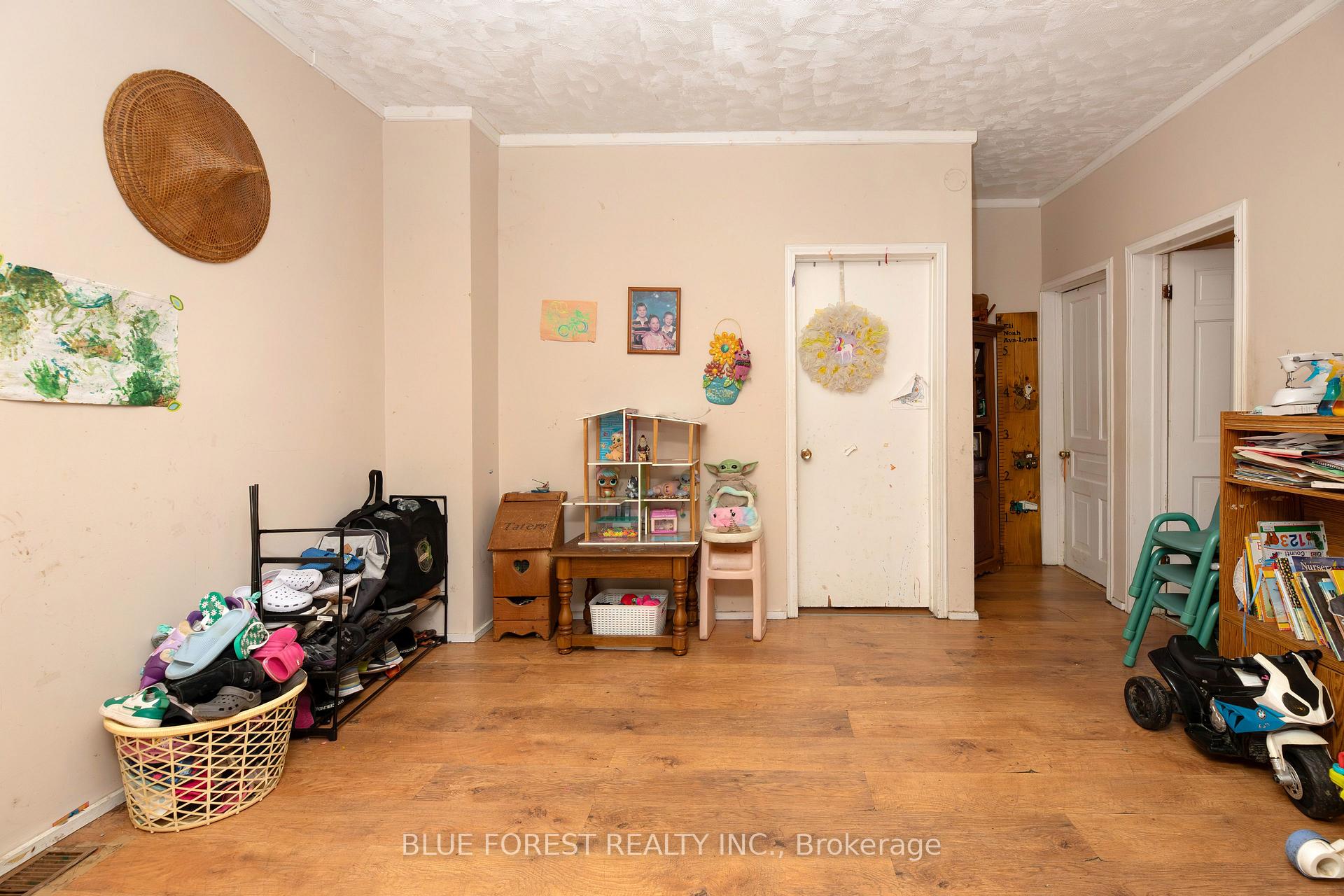 Photo 38 of 128 West Street, Chatham-Kent, Chatham — HOMEH