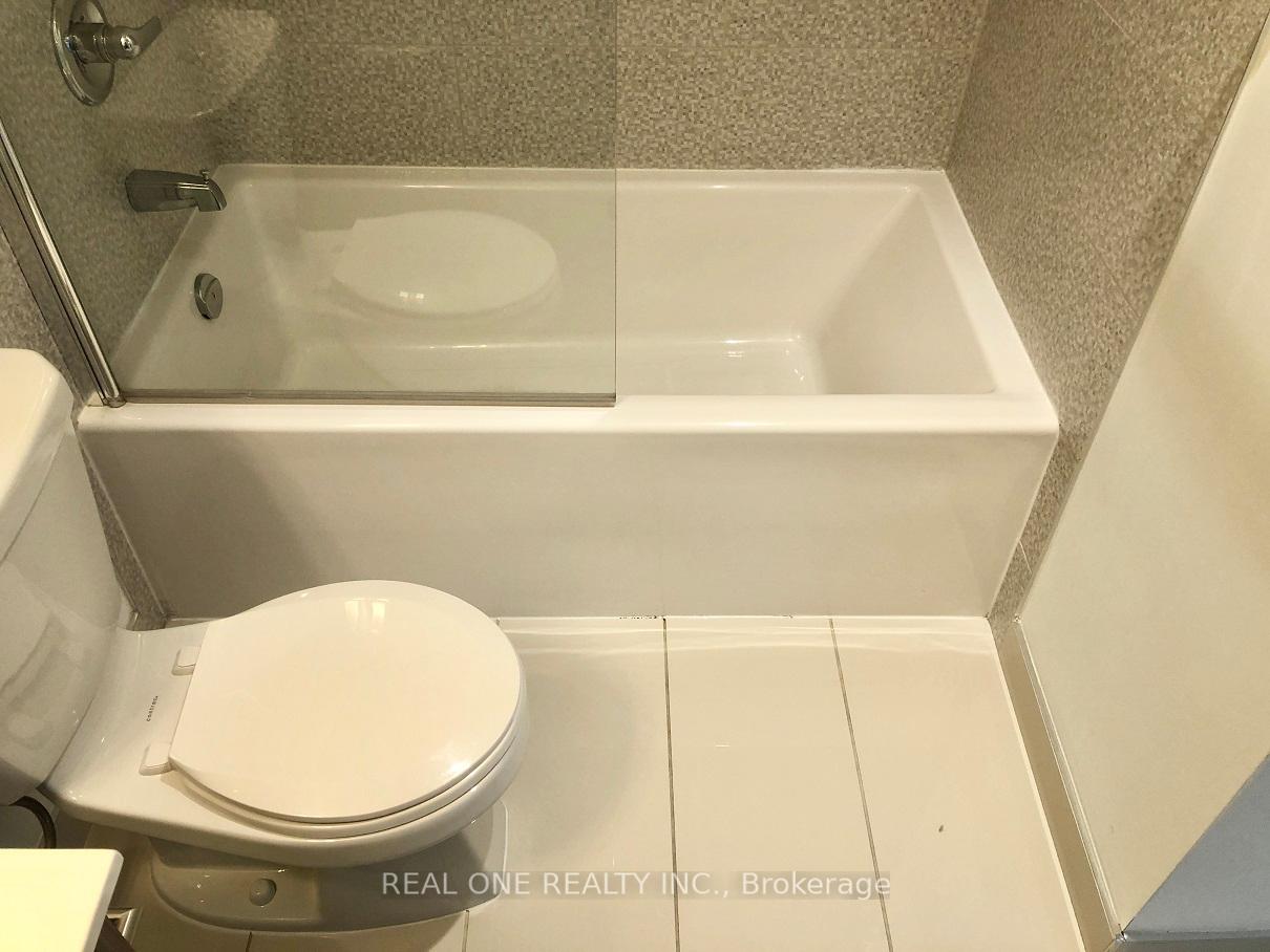 Photo 11 of Unit 712, 50 Ann O'reilly Road, North York, Henry Farm — HOMEH