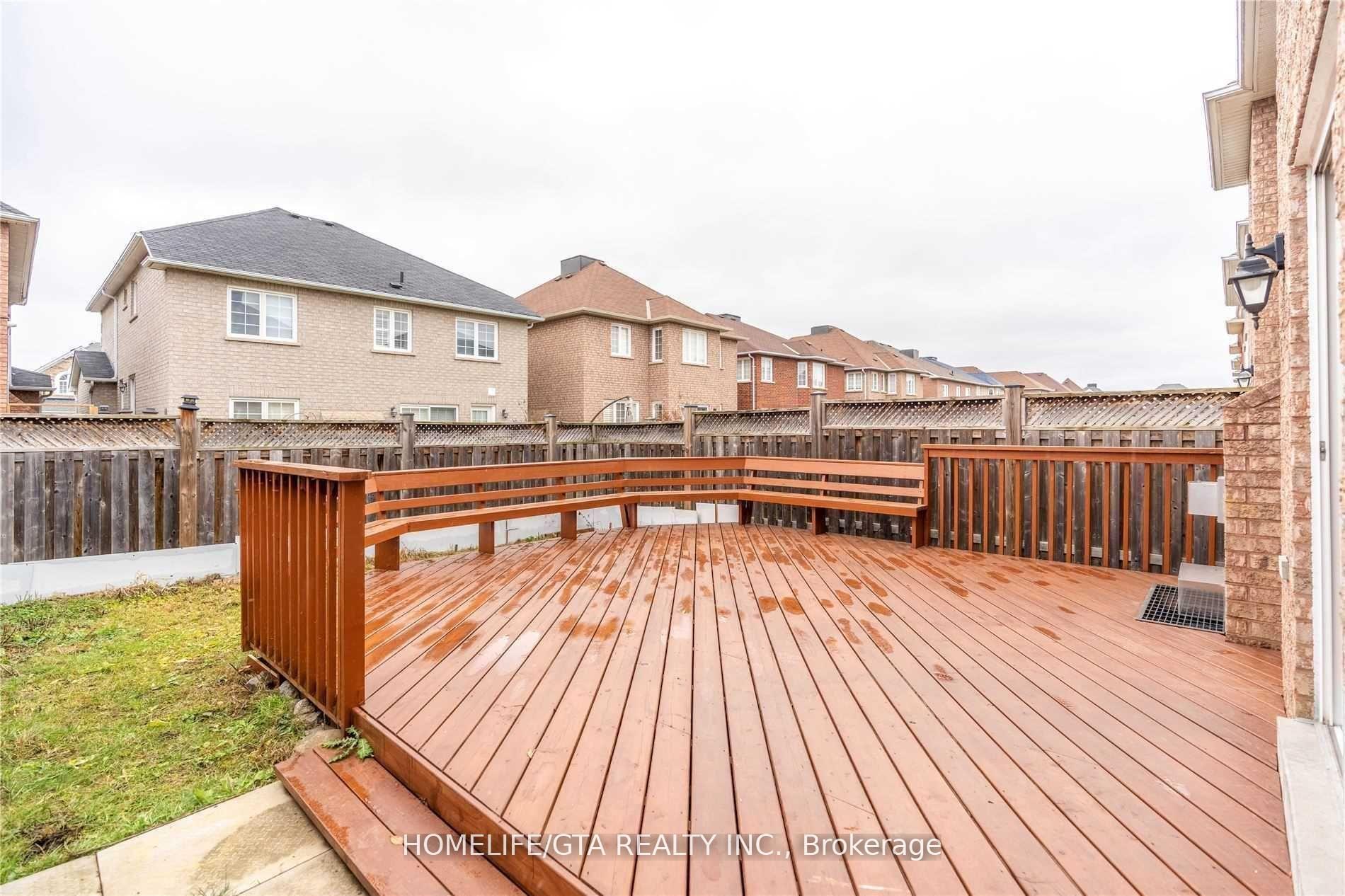 Photo 16 of 26 Jonesridge Drive, Ajax, Northwest Ajax — HOMEH