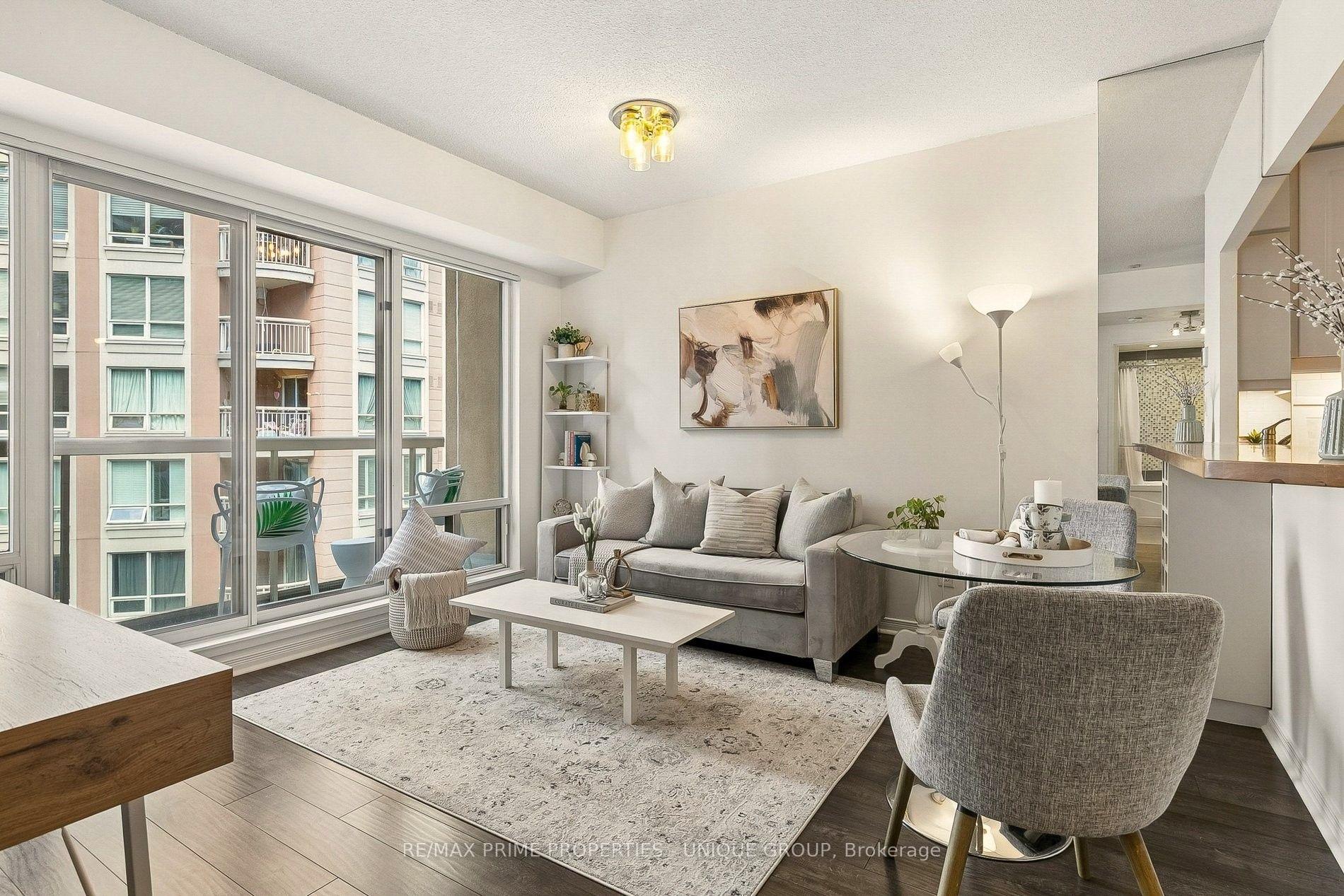 Photo 8 of Unit 1005, 99 Hayden Street, Toronto, Church-Yonge Corridor — HOMEH