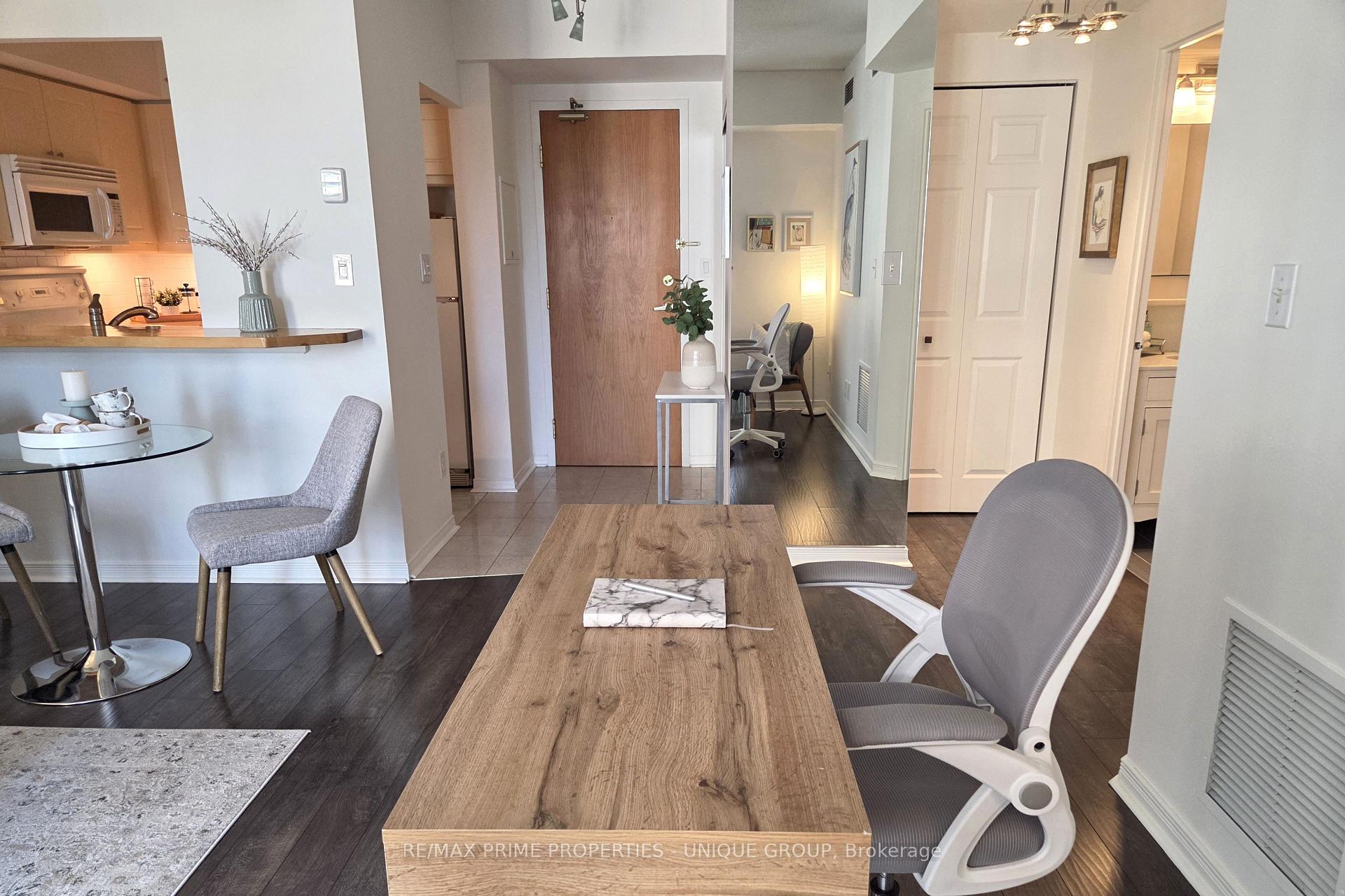 Photo 11 of Unit 1005, 99 Hayden Street, Toronto, Church-Yonge Corridor — HOMEH