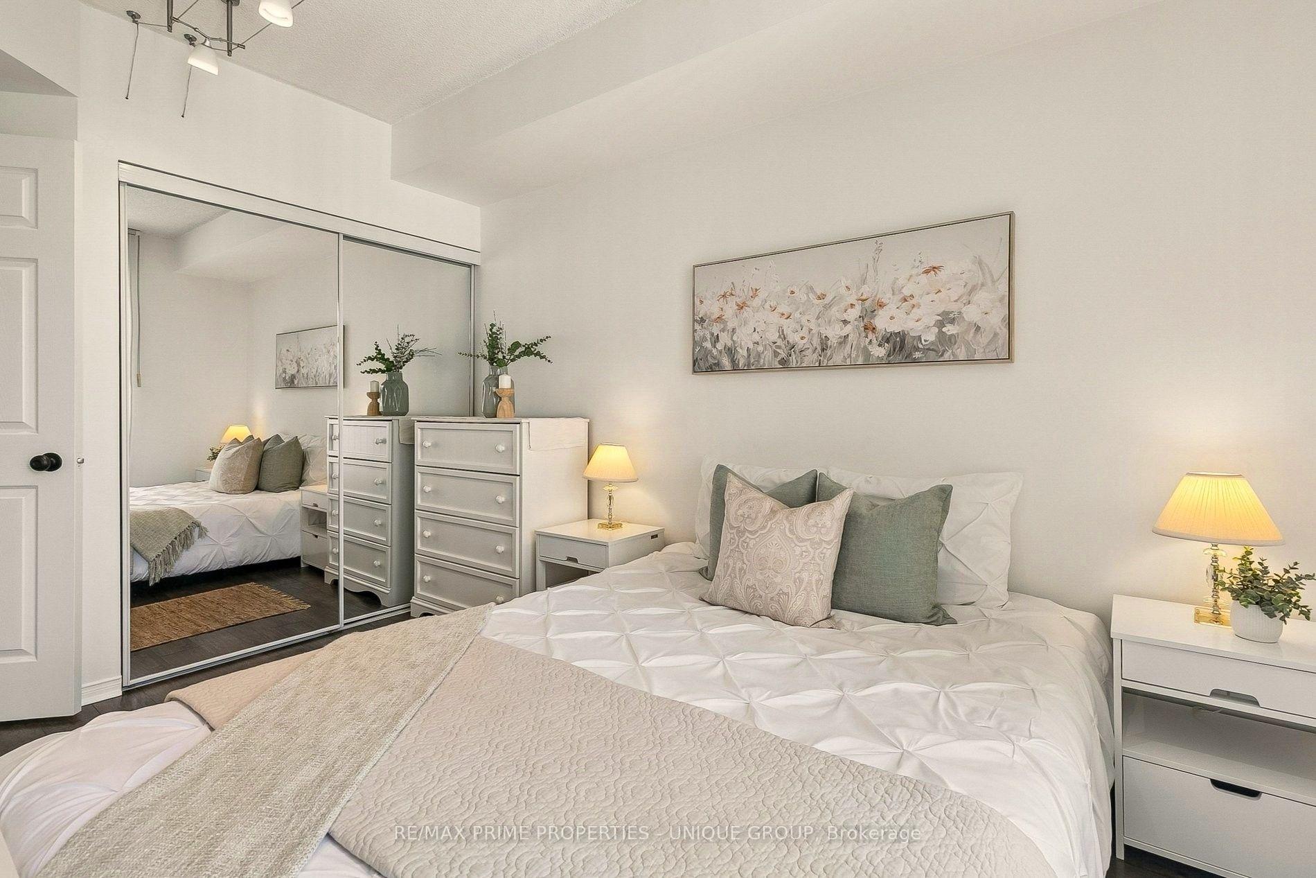 Photo 18 of Unit 1005, 99 Hayden Street, Toronto, Church-Yonge Corridor — HOMEH
