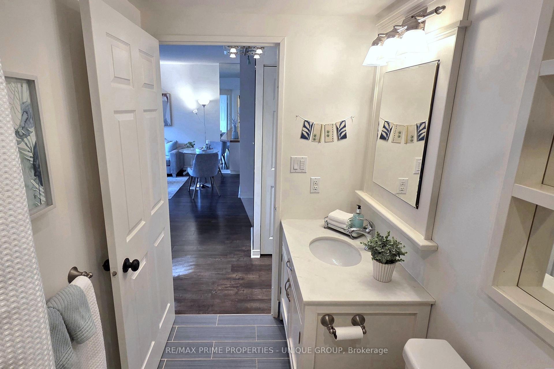 Photo 22 of Unit 1005, 99 Hayden Street, Toronto, Church-Yonge Corridor — HOMEH