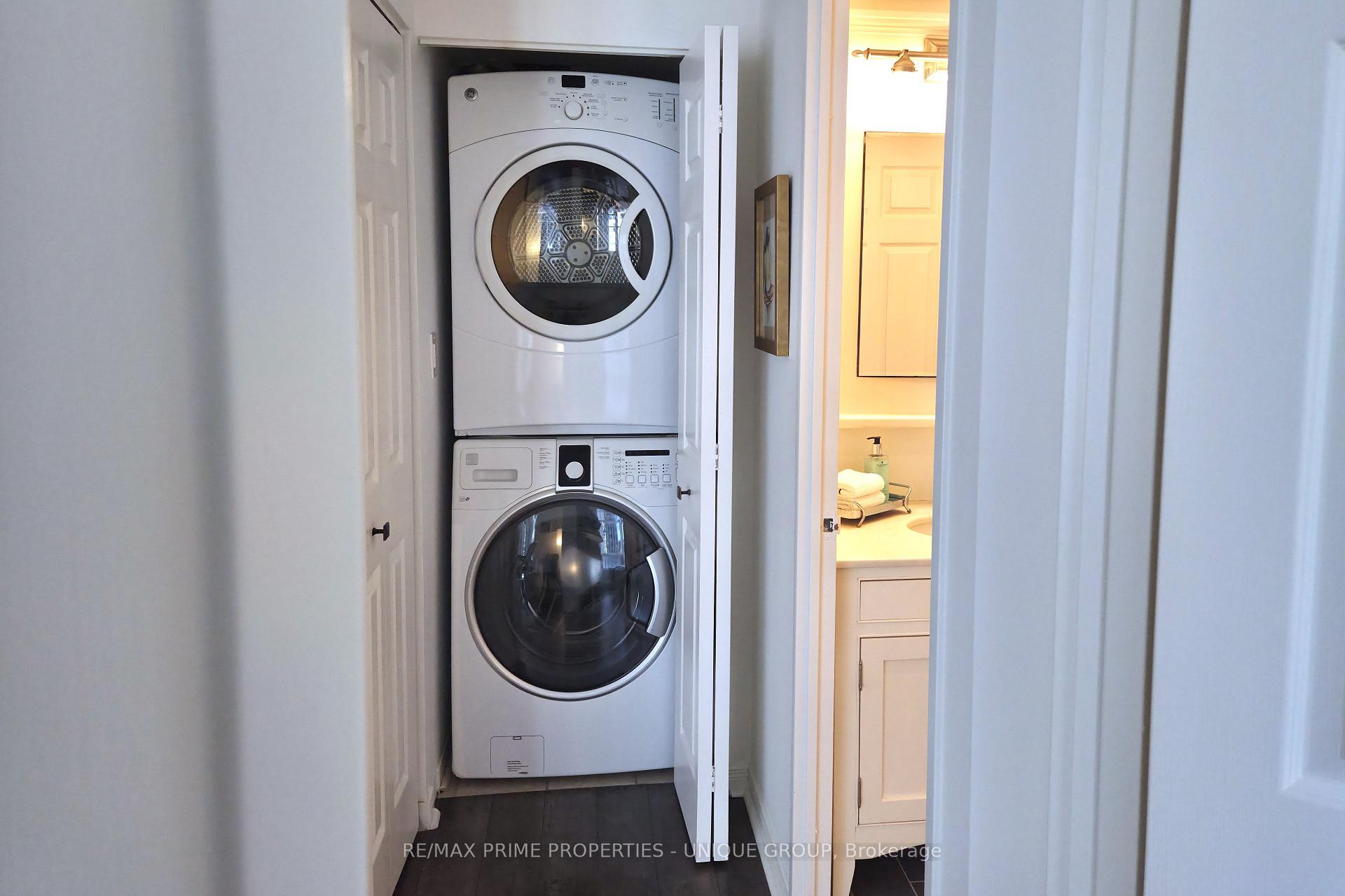 Photo 23 of Unit 1005, 99 Hayden Street, Toronto, Church-Yonge Corridor — HOMEH