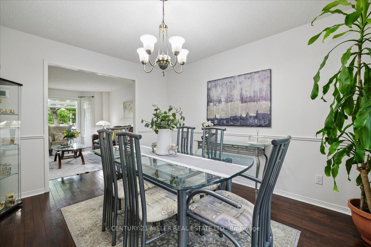 Photo 7 of 2120 Sixth Line, Oakville, River Oaks — HOMEH