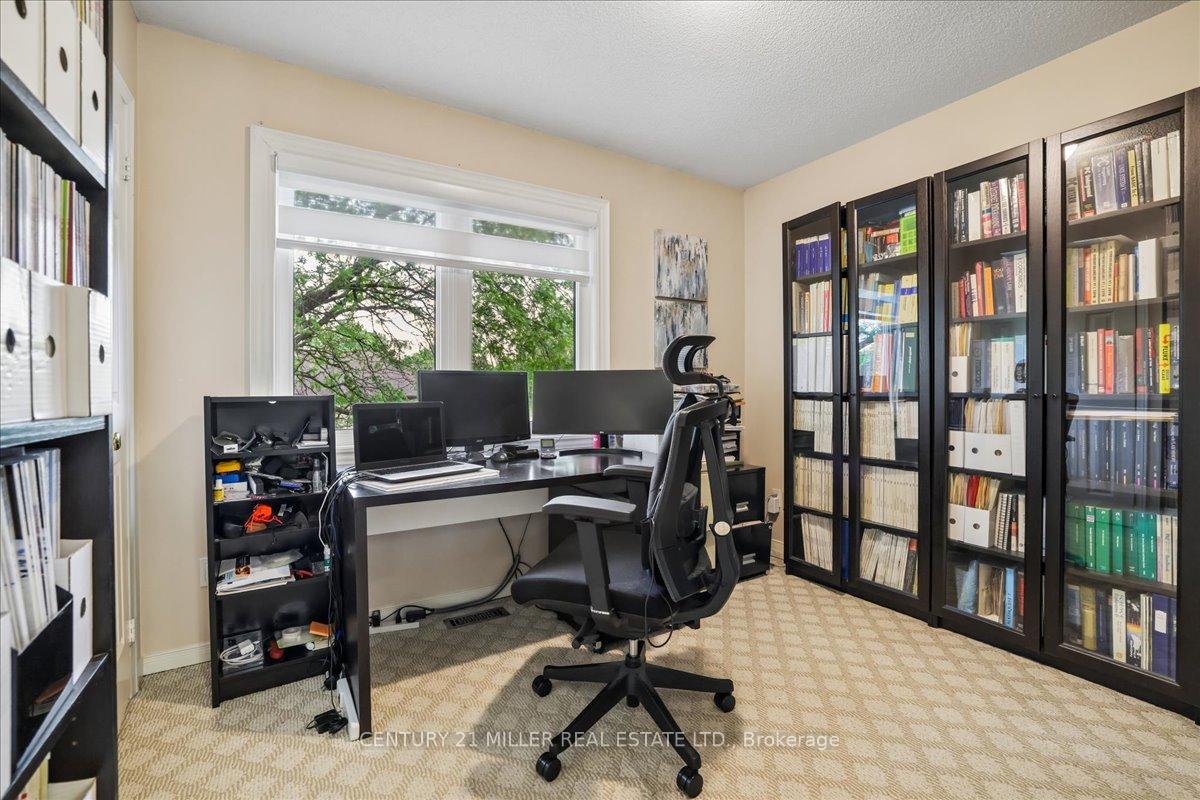 Photo 23 of 2120 Sixth Line, Oakville, River Oaks — HOMEH