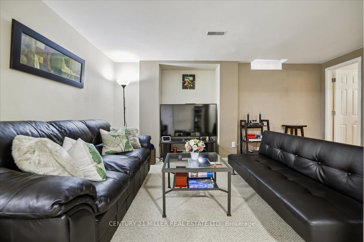 Photo 26 of 2120 Sixth Line, Oakville, River Oaks — HOMEH