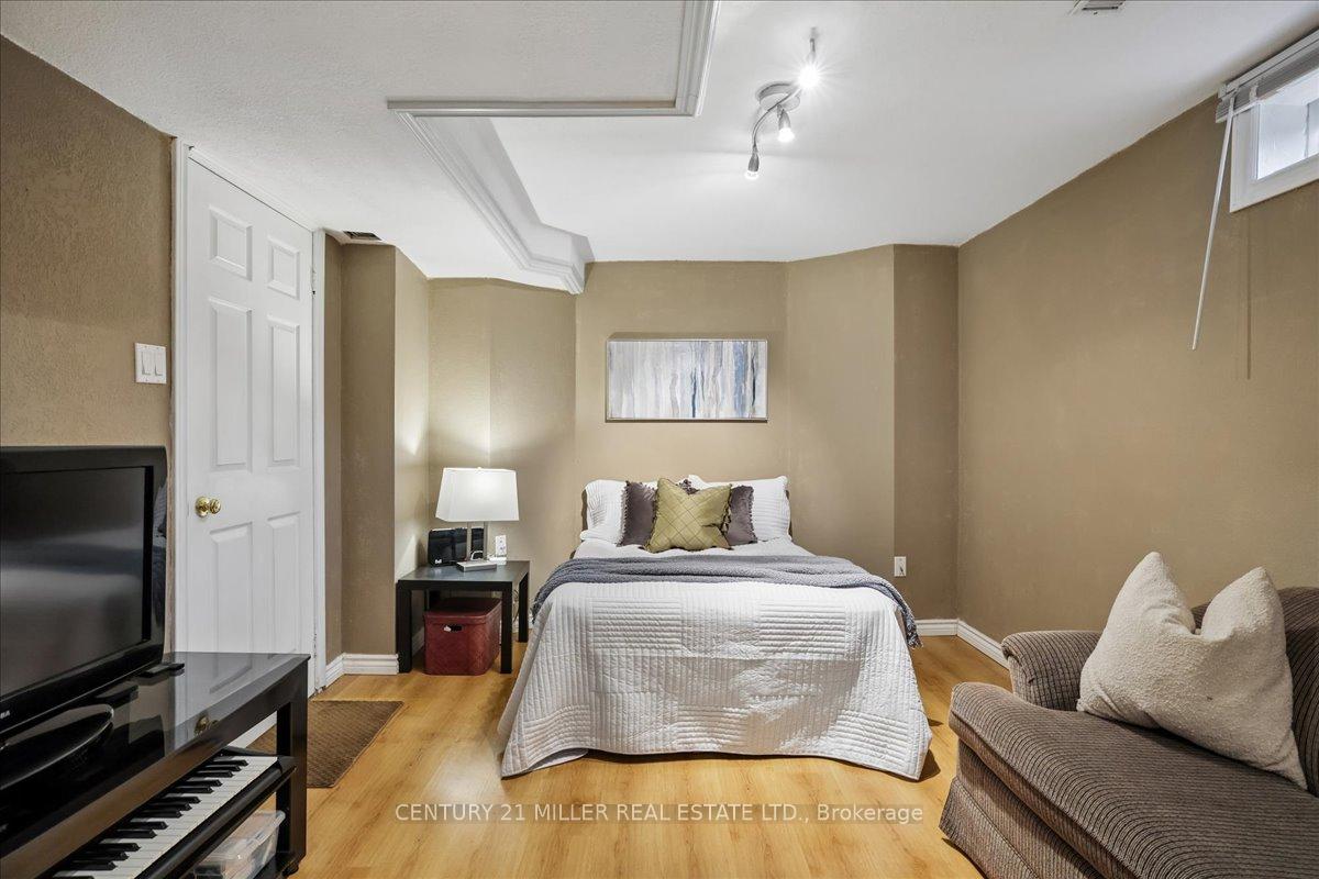 Photo 30 of 2120 Sixth Line, Oakville, River Oaks — HOMEH